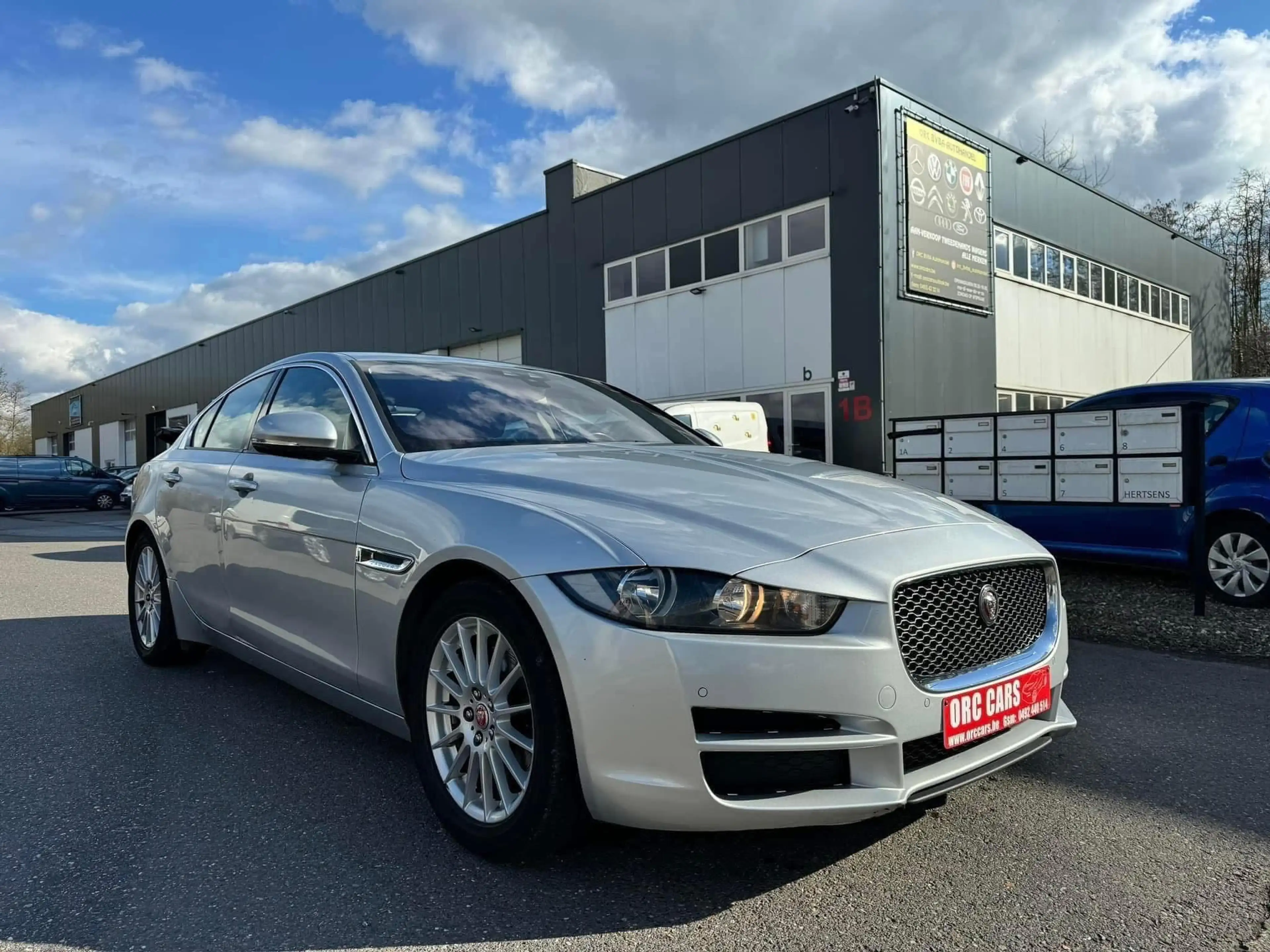 Jaguar XE Jaguar XE 2.0 D E-Performance Prestige Euro 6b – EXPORT — photo 6