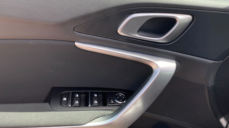 Kia Ceed SW / cee'd SW 1,5 / KIA Garantie/neuwertig — photo 10