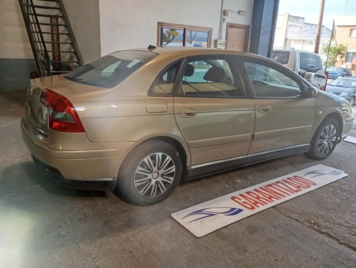Citroen C5 1.6HDI Attraction FAP Бежевий - 2