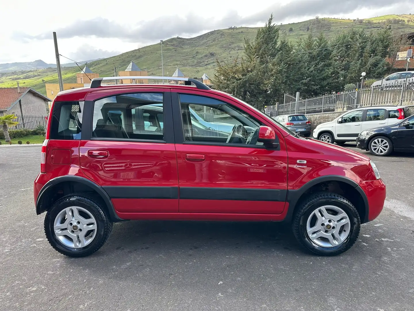 Fiat Panda 1.3 mjt 16v 4x4 75cv Rouge - 2