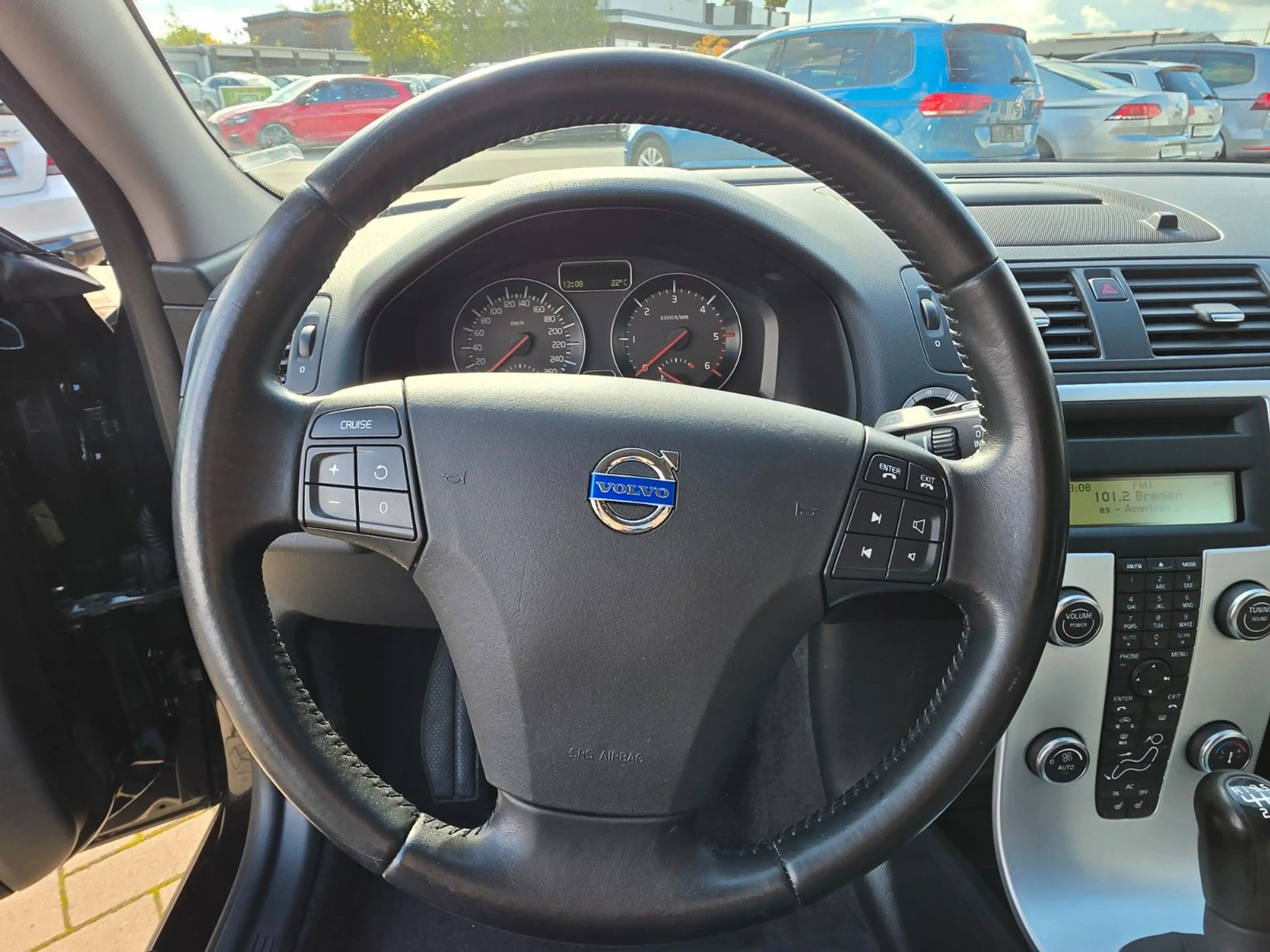 Volvo V50 Kombi D2 *Tempomat*SHZ*AHK* — photo 13