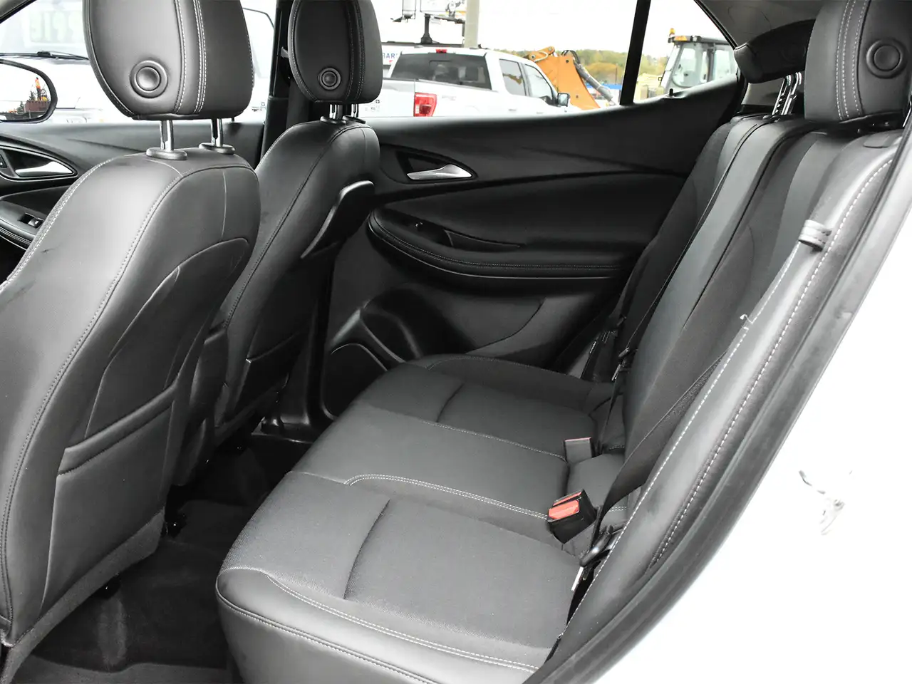 Buick Encore снимка Buick Encore