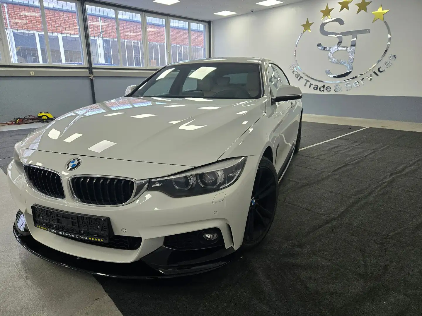 BMW 430 4 Gran Coupe 430 i Sport Line Blanc - 1