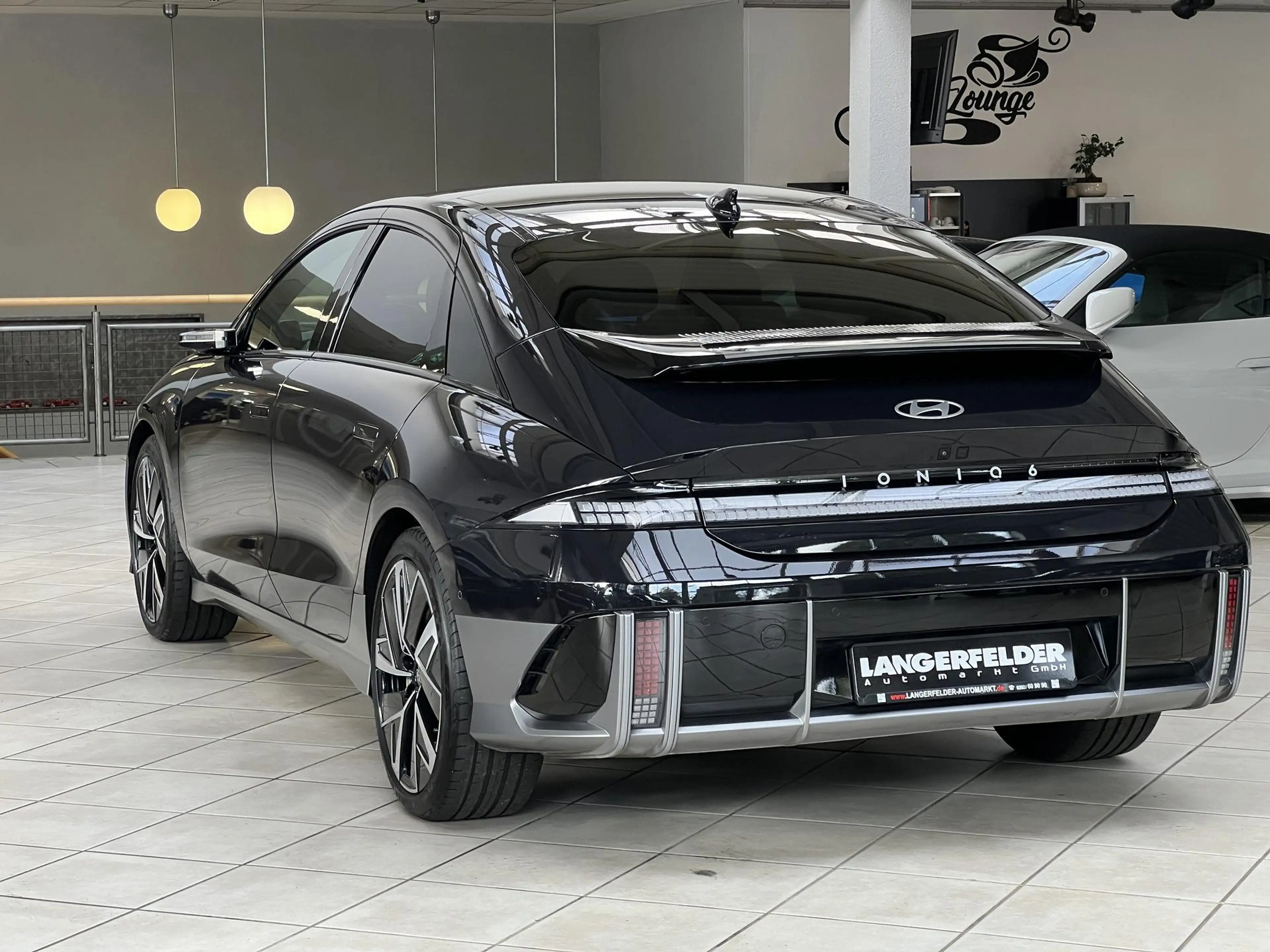 Hyundai IONIQ 6 IONIQ 6 Uniq 77,4 kWh|DT-SPG|GSD|20"|MATRIX|BOSE — photo 6