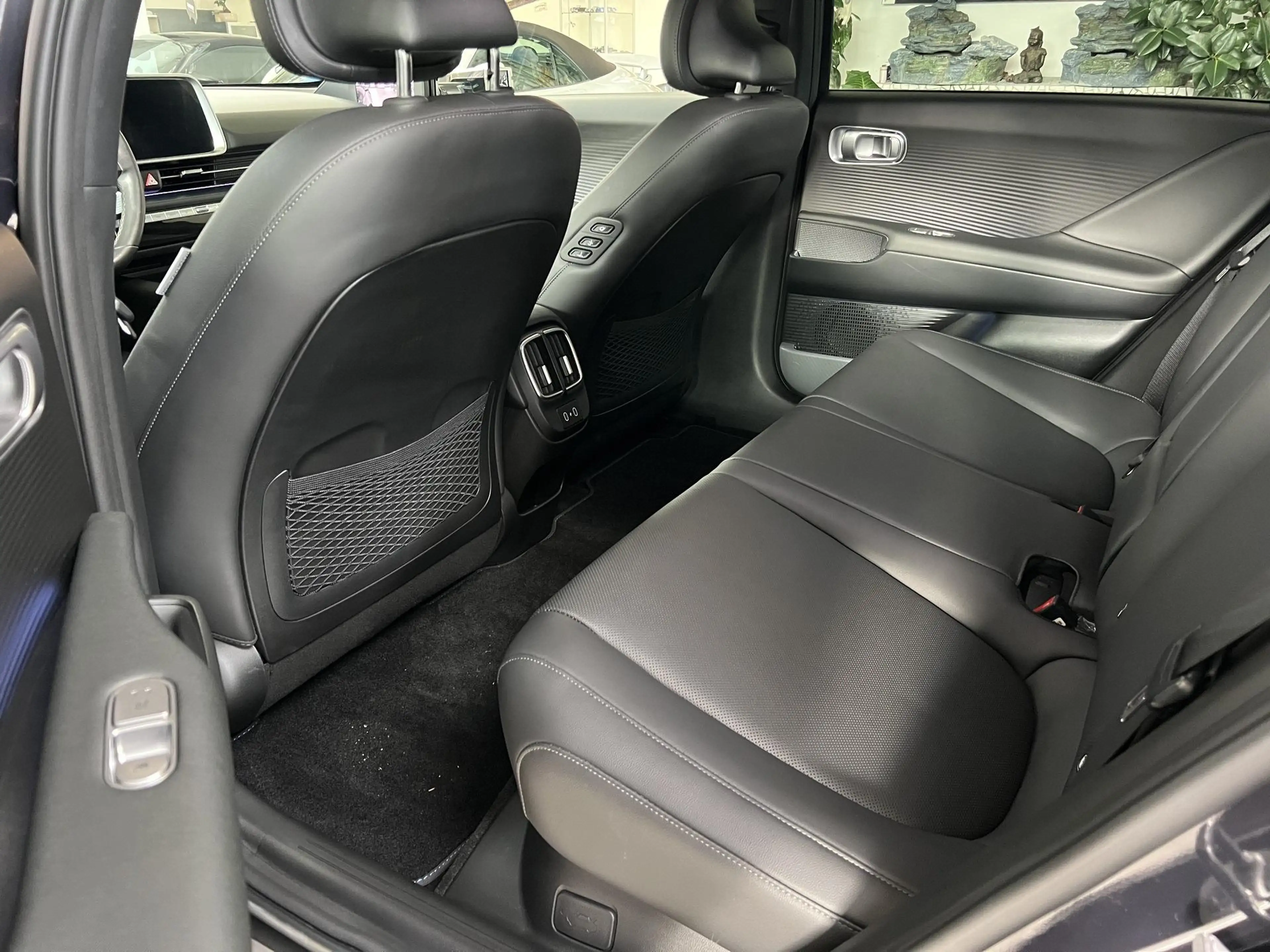 Hyundai IONIQ 6 IONIQ 6 Uniq 77,4 kWh|DT-SPG|GSD|20"|MATRIX|BOSE — photo 14