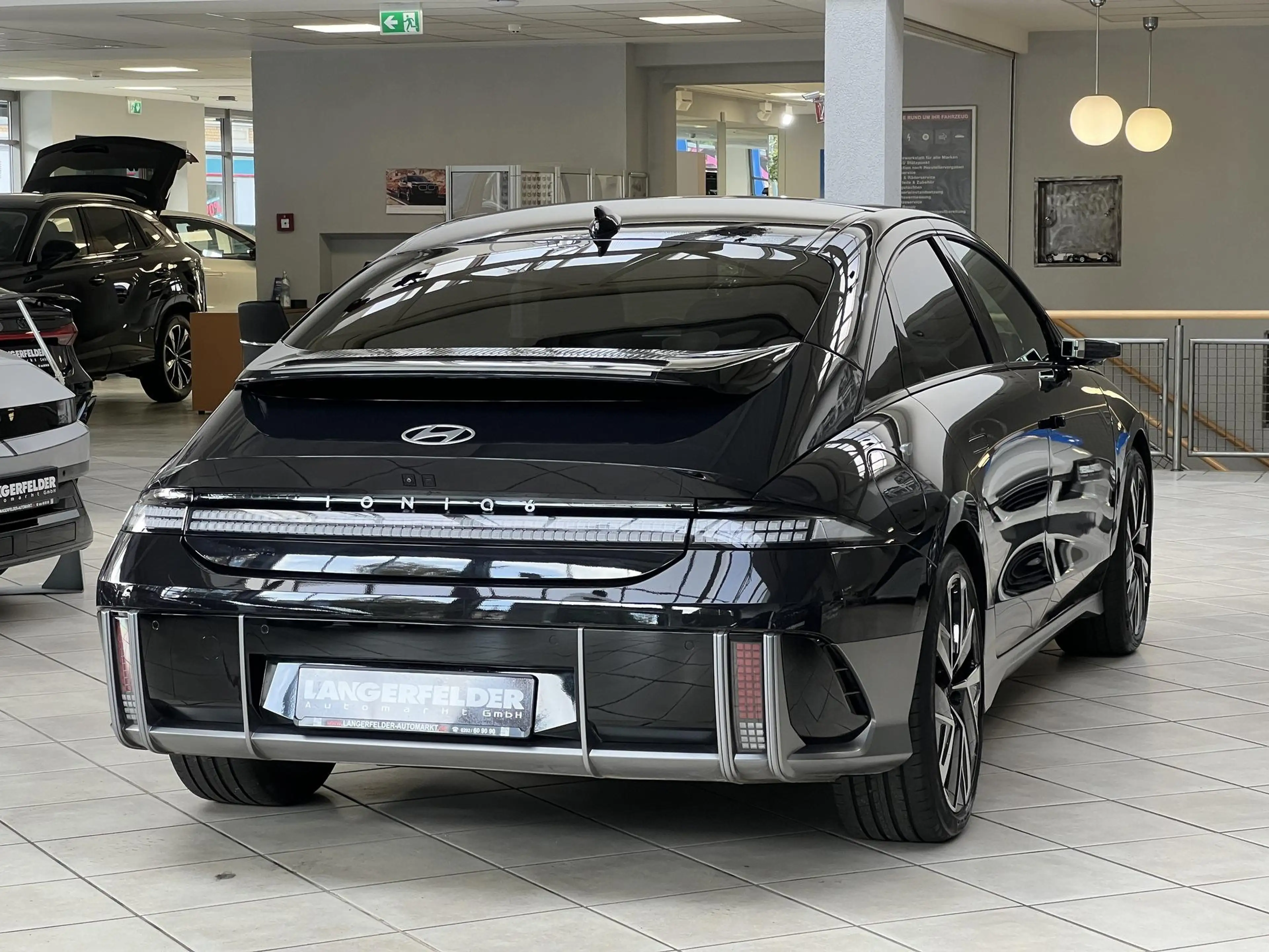 Hyundai IONIQ 6 IONIQ 6 Uniq 77,4 kWh|DT-SPG|GSD|20"|MATRIX|BOSE — photo 3