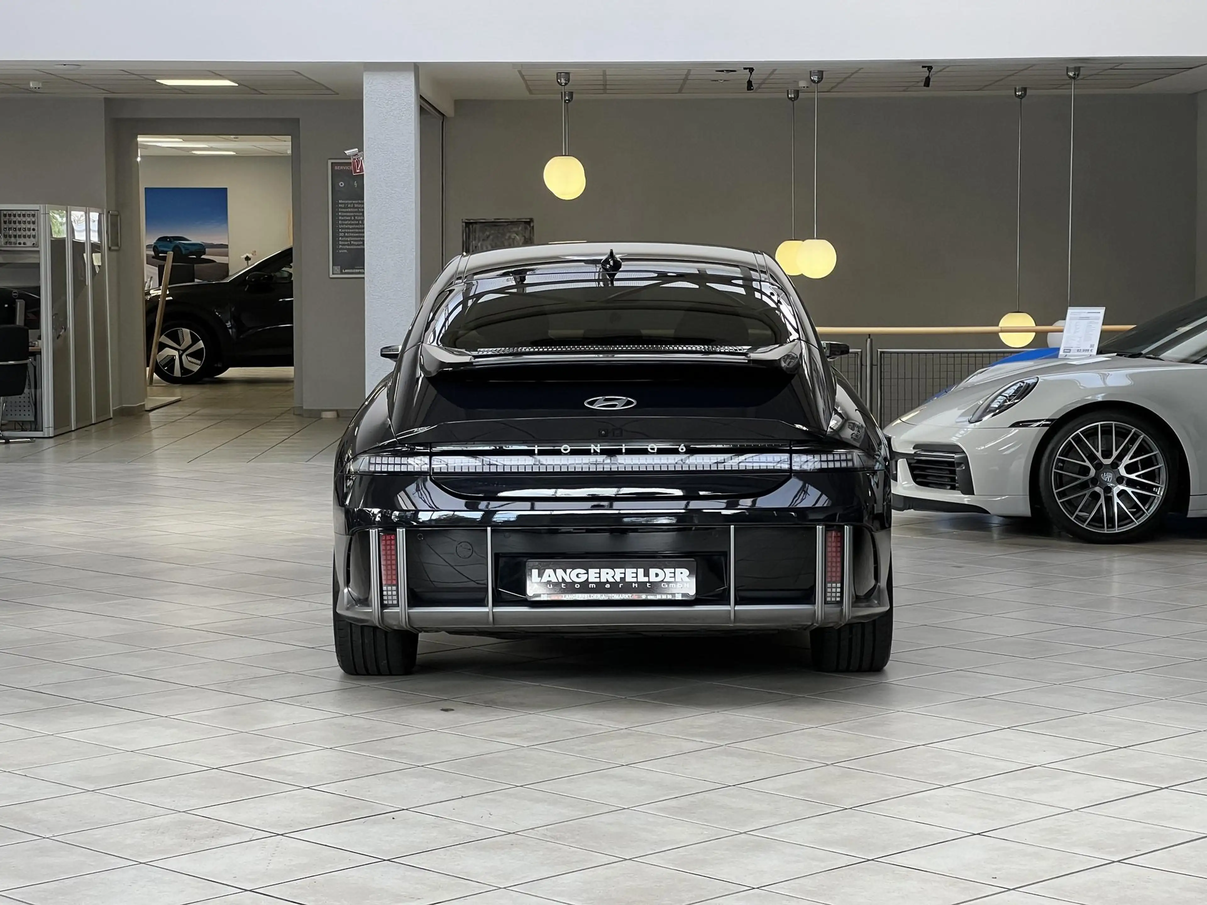 Hyundai IONIQ 6 IONIQ 6 Uniq 77,4 kWh|DT-SPG|GSD|20"|MATRIX|BOSE — photo 4