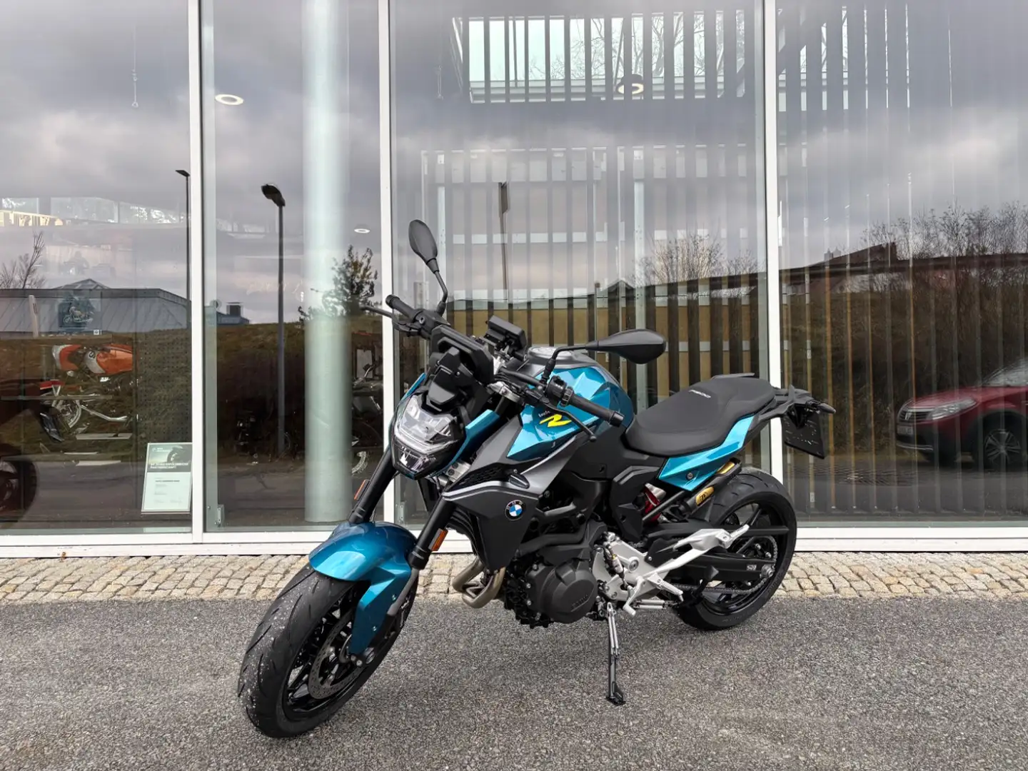 BMW F 900 R 2 Pakete Blau - 2