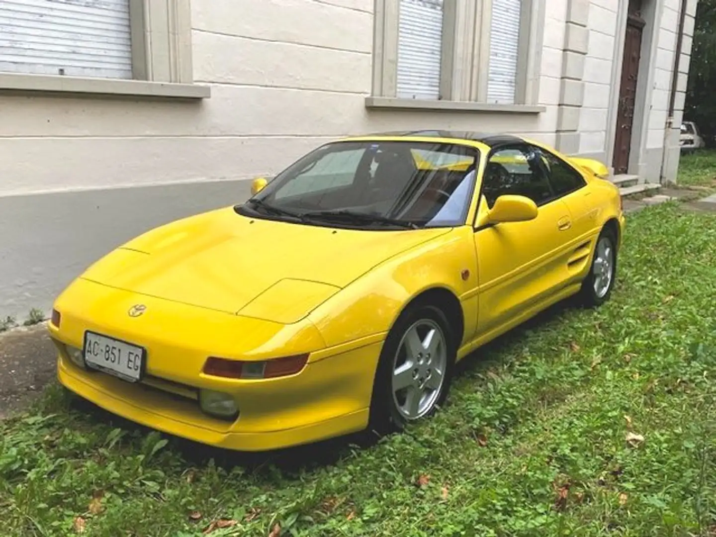 Toyota MR 2 MR2 2.0i 16v Yellow - 1