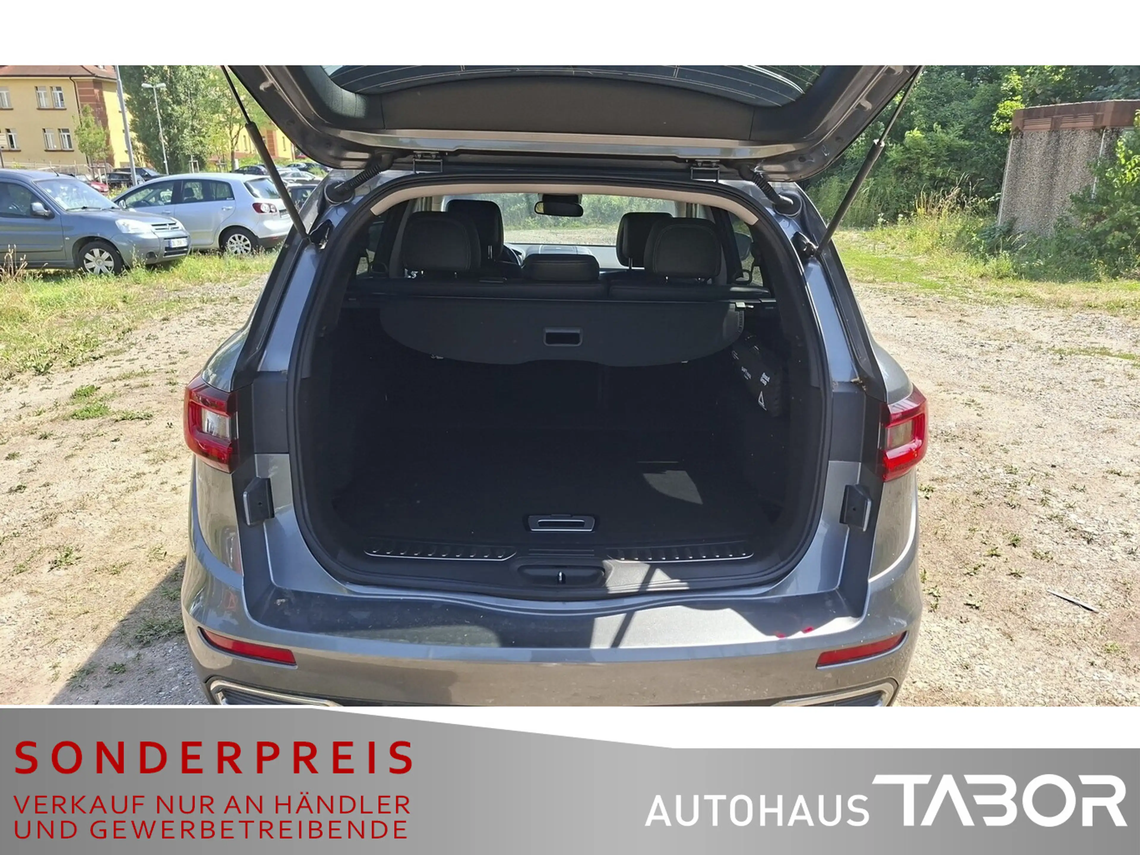 Renault Koleos 2.0 dCi 175 4x4 Intens LED Nav Bose SHZ — photo 11