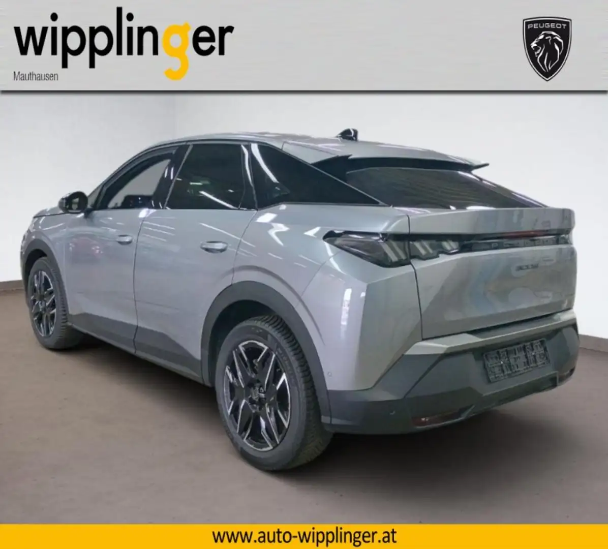 Peugeot 3008 Allure Hybrid 145 e-DCS6 LP € 45.960,- Silber - 2