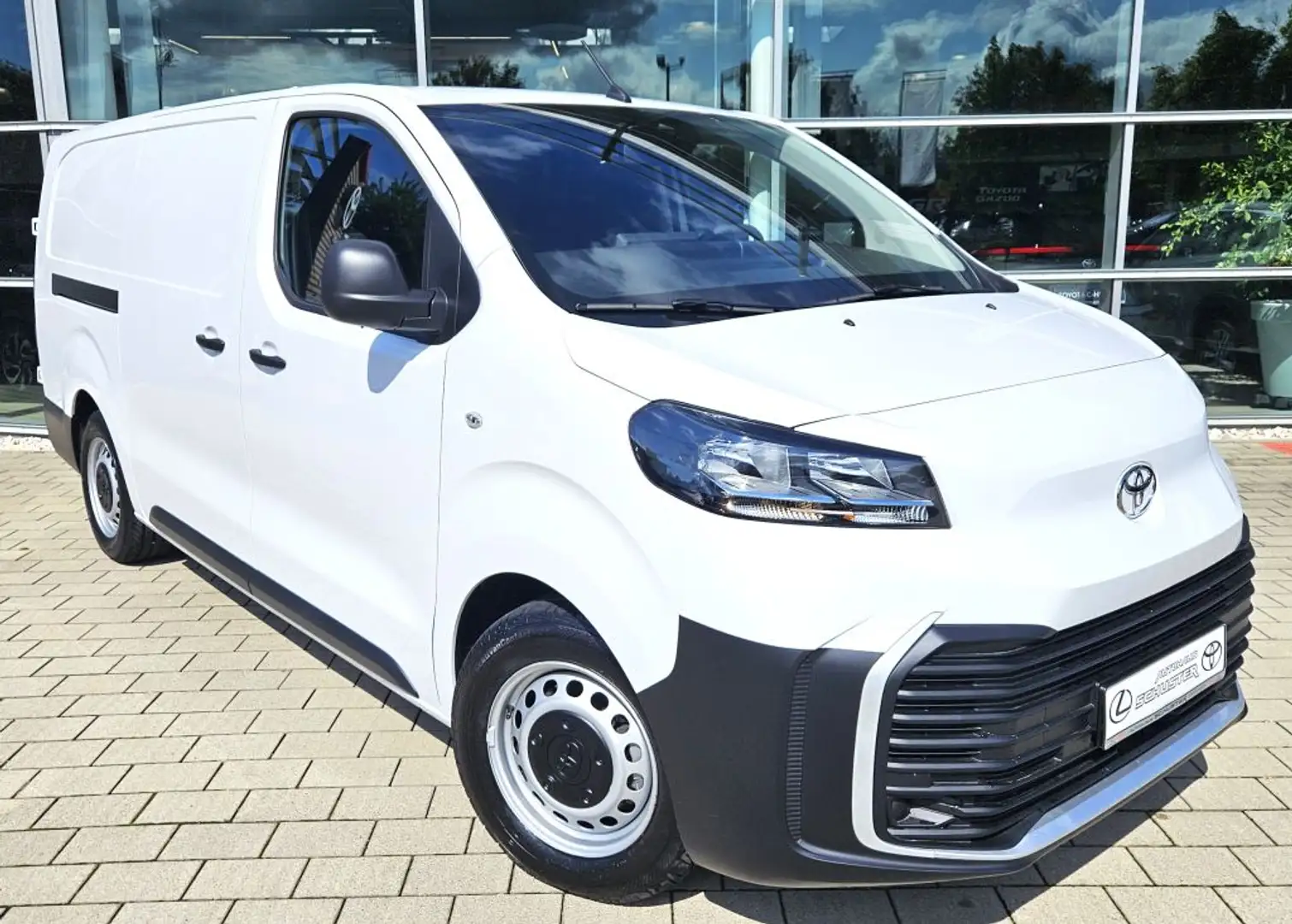 Toyota Proace Electric (75 kWh) L2 Meister*Extra Nutzlast* Weiß - 2
