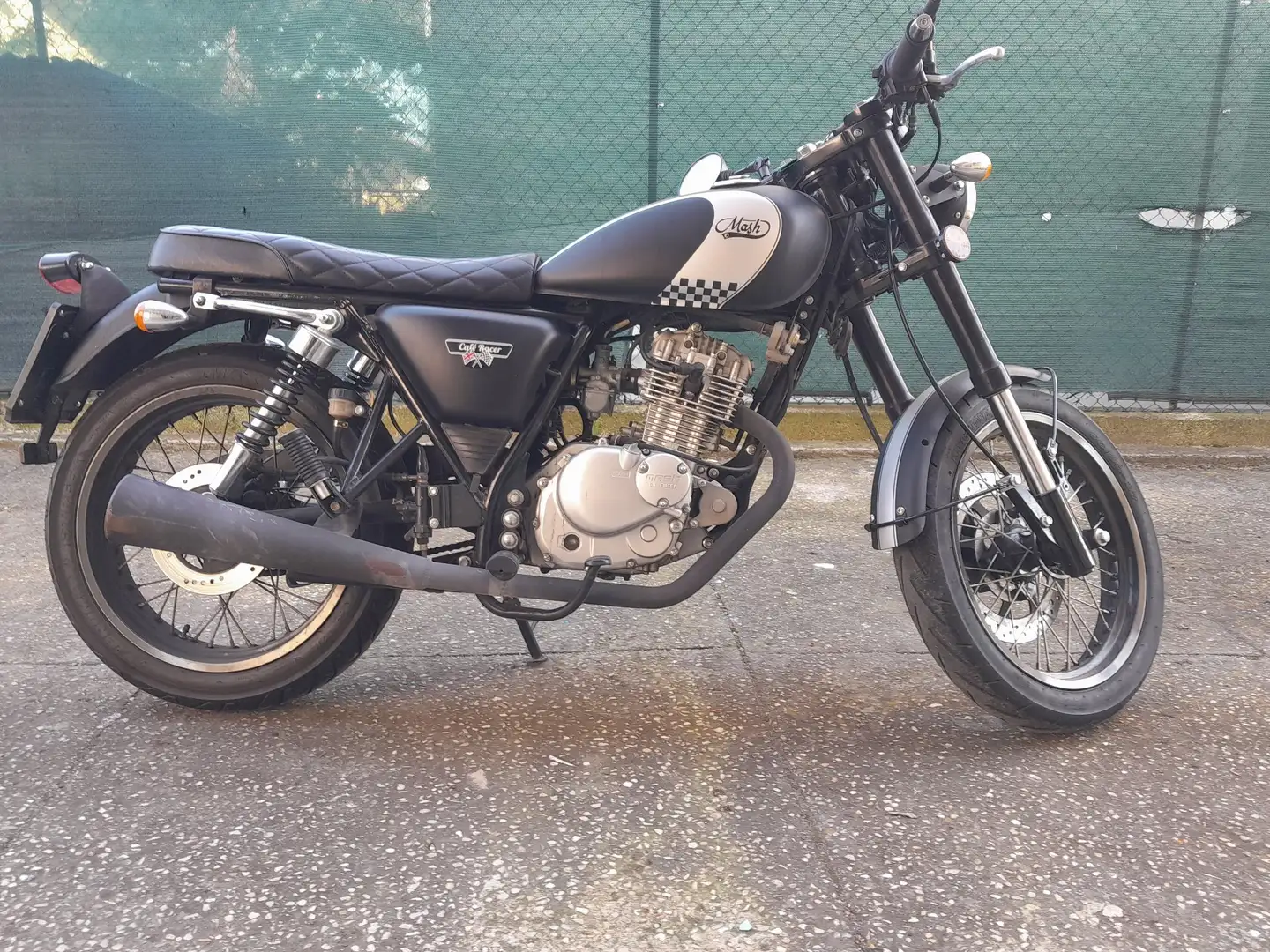 Mash Café Racer Nero - 2