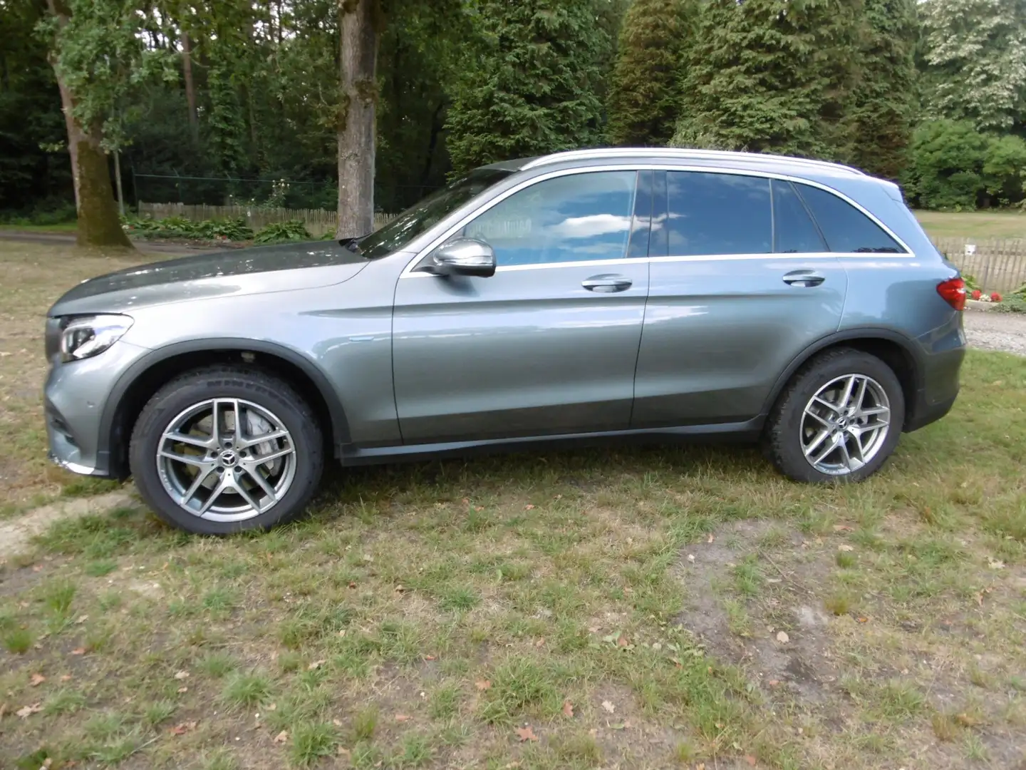 Mercedes-Benz GLC 350 GLC 350 e 4Matic 7G-TRONIC AMG Line - 1