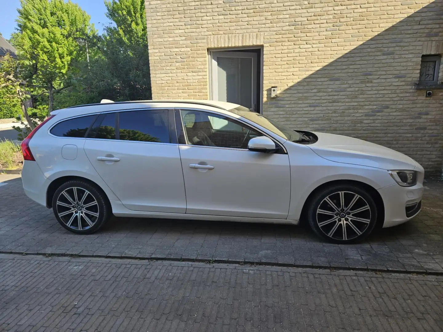 Volvo V60 V60 D4 Wit - 1