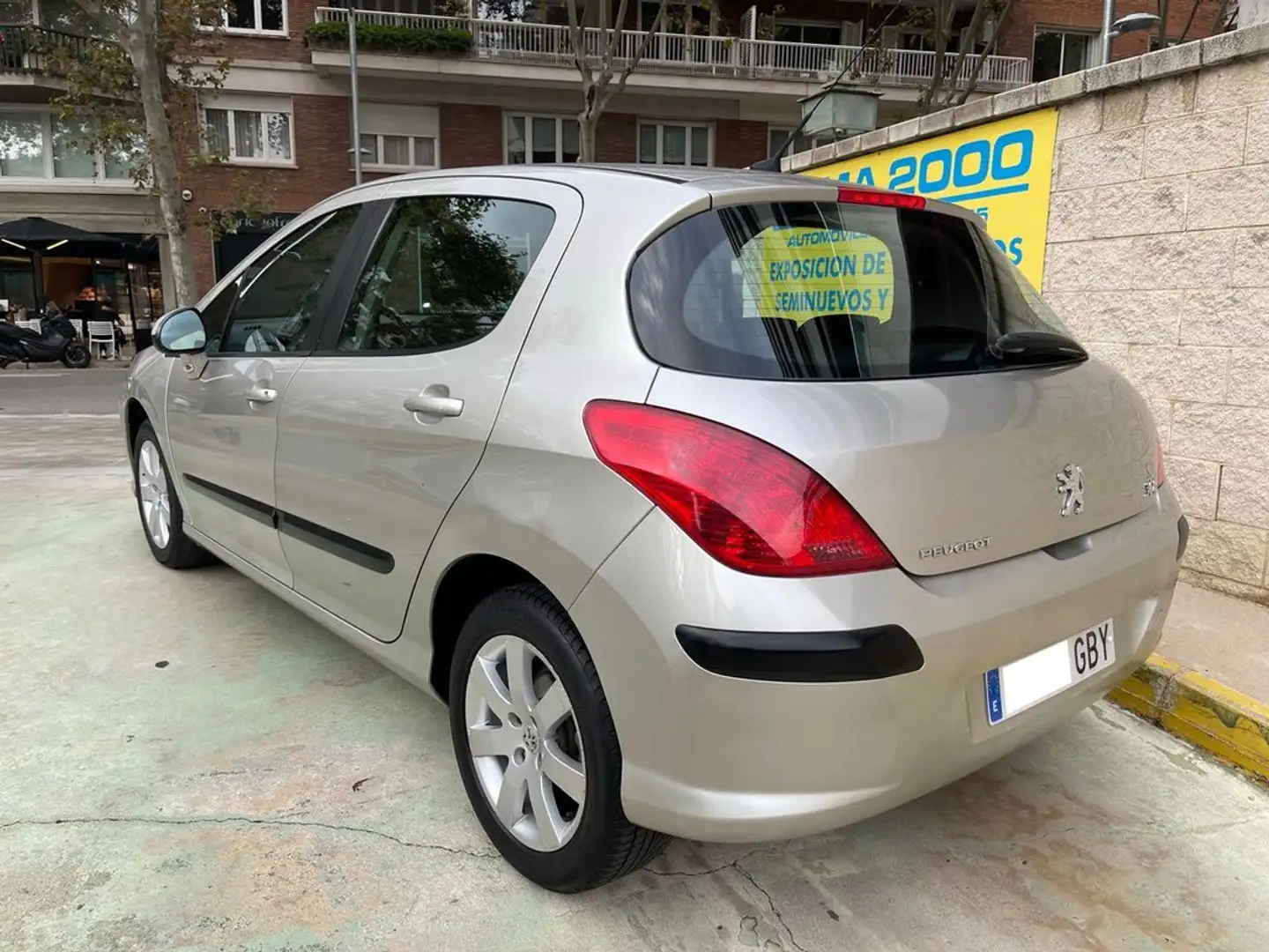 Peugeot 308 1.6 VTI 120CV SPORT Amarillo - 2
