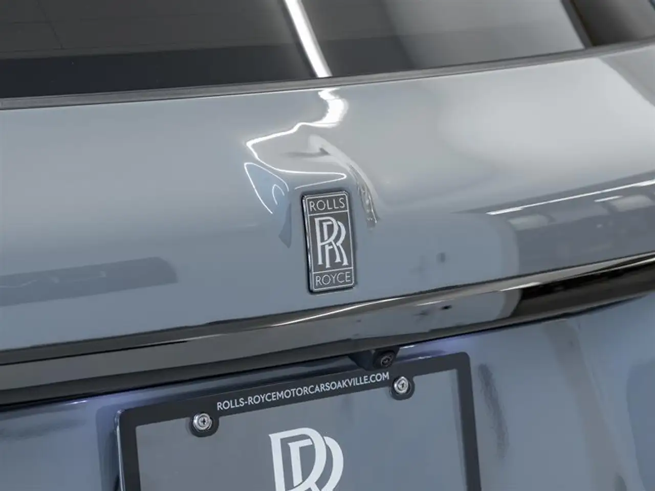 Rolls-Royce Cullinan снимка Rolls-Royce Cullinan
