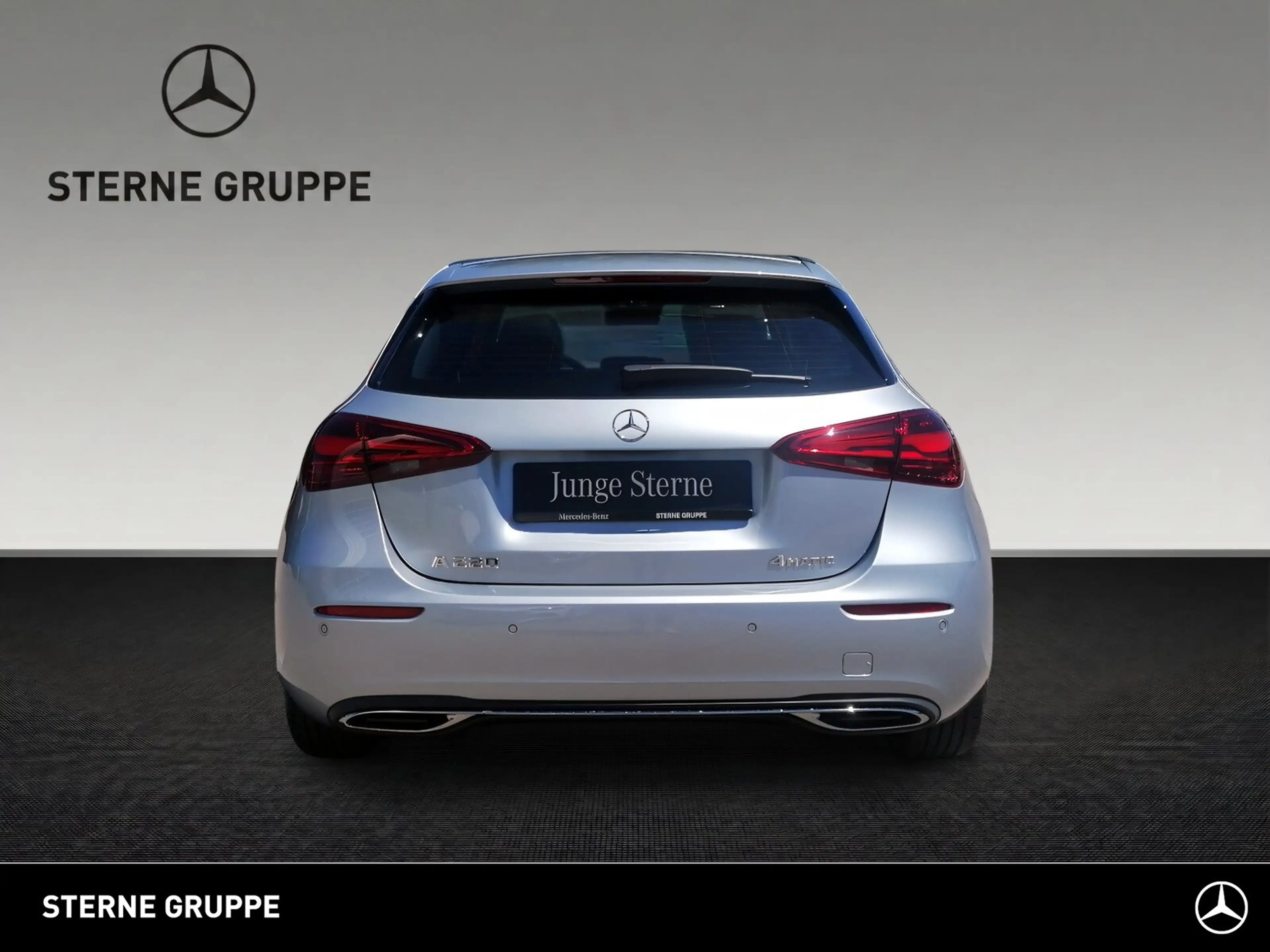 Mercedes-Benz A 220 A 220 4M Progressive Pano Distr Totwi Ambi 360° — photo 8