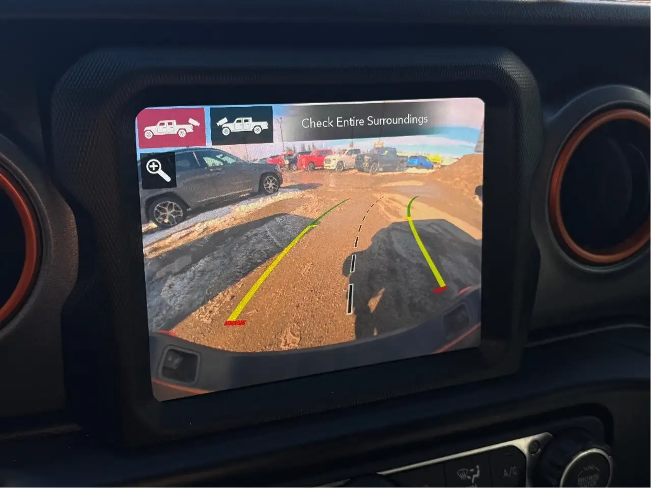 Jeep Gladiator снимка Jeep Gladiator
