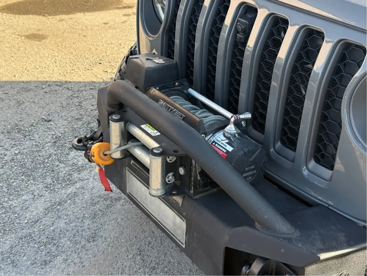 Jeep Gladiator снимка Jeep Gladiator