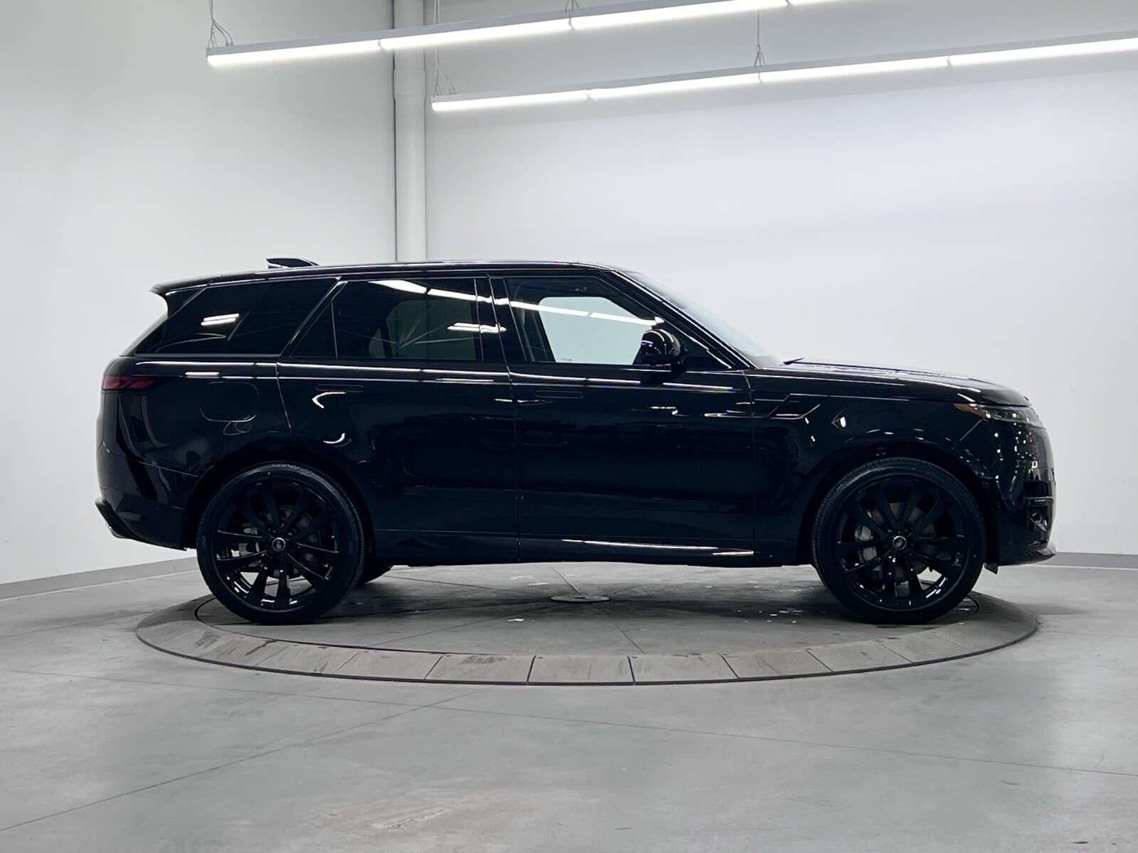 2026 Land Rover Range Rover Sport P400 DYNAMIC HSE thumb 7