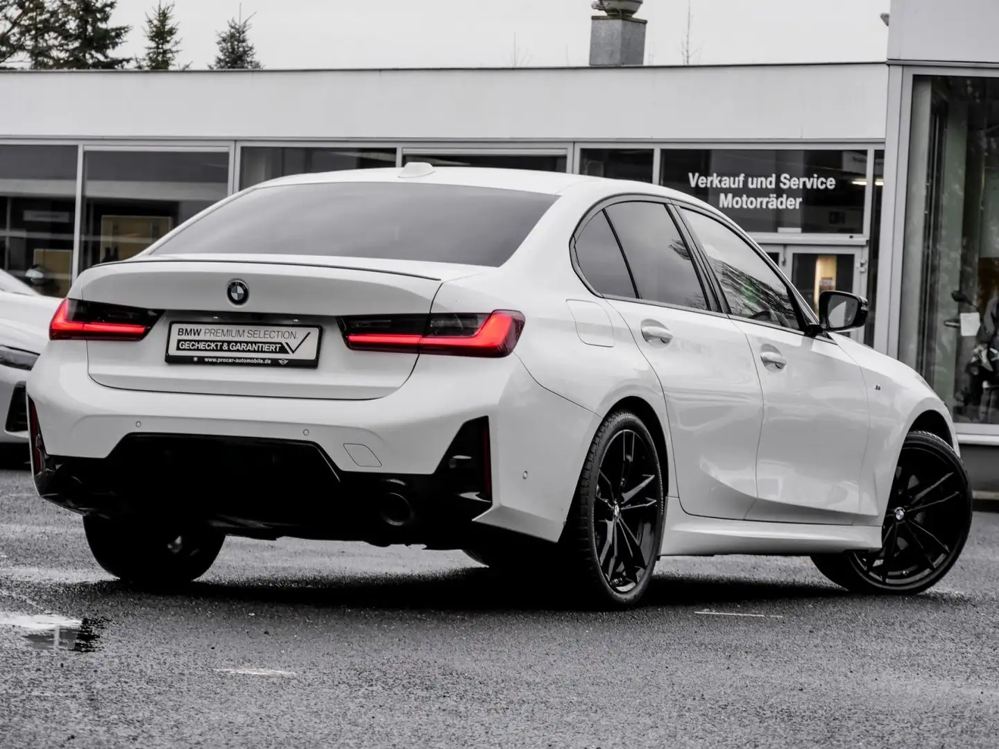 BMW 320 d M SPORT PRO+H/K+ACC+PANO+RFK+NAVI+ADAP LED+ Weiß - 2