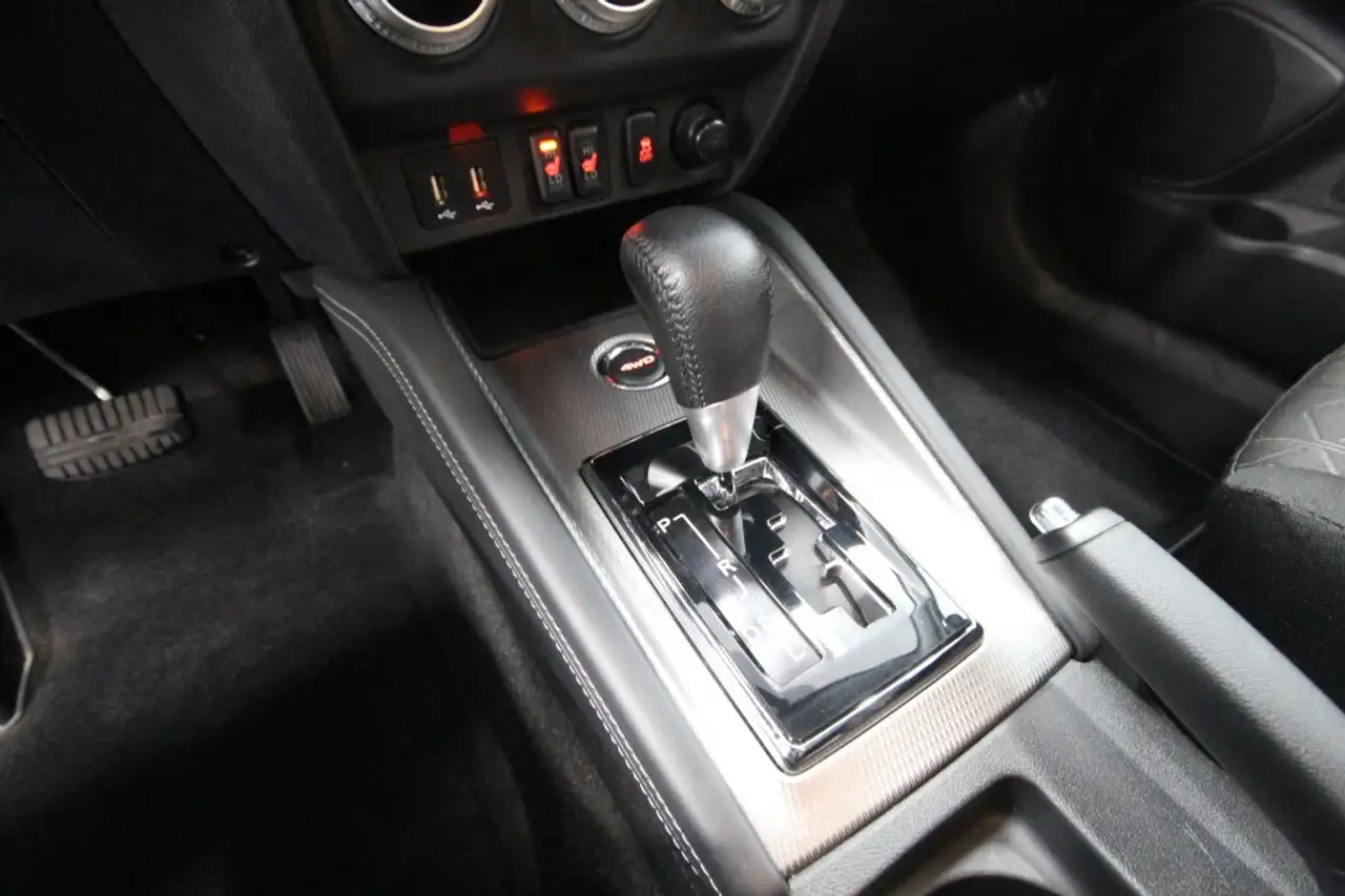 Mitsubishi RVR снимка Mitsubishi RVR