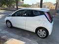 Toyota Aygo Aygo II 2014 5p 1.0 x-play Blanc - thumbnail 3