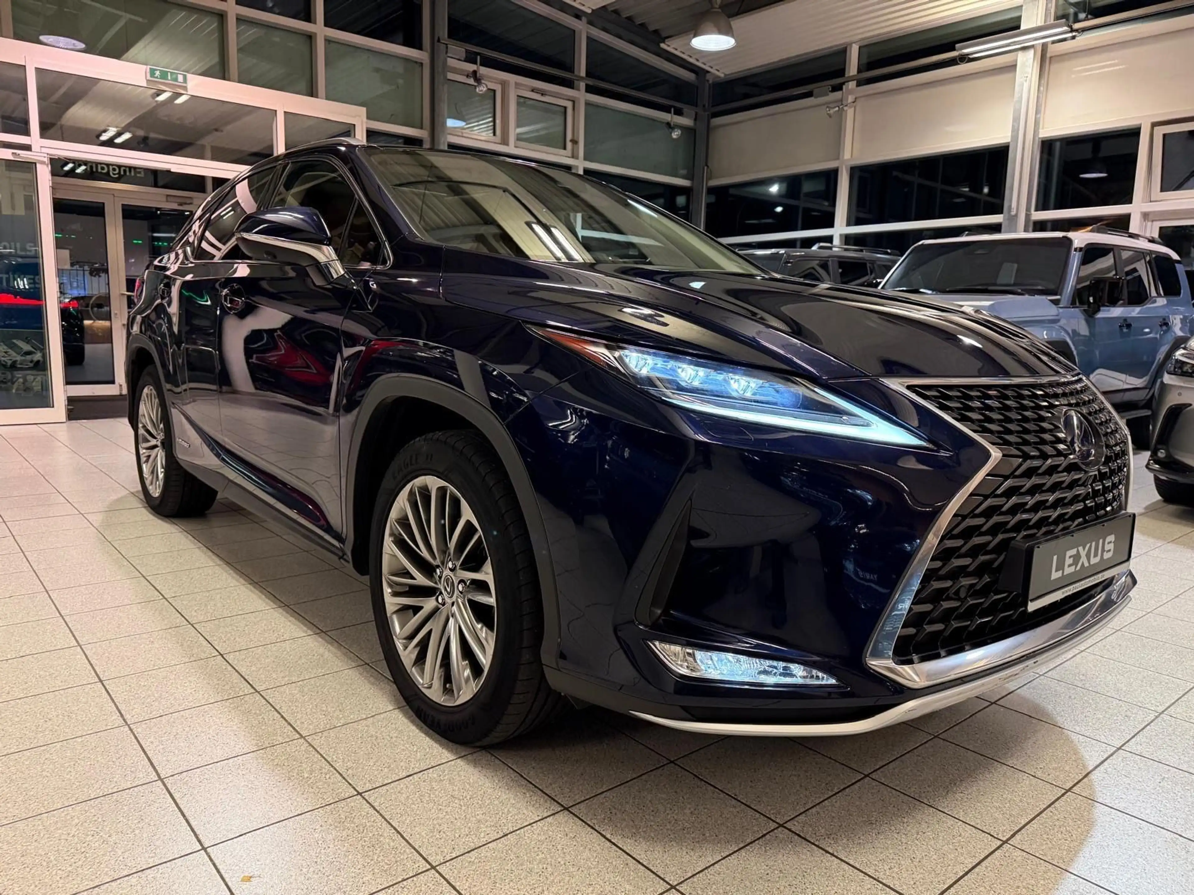 Lexus RX 450h h LUXURY-PANOR.-HEAD UP-20 ZOLL-360 KAMERA — photo 12