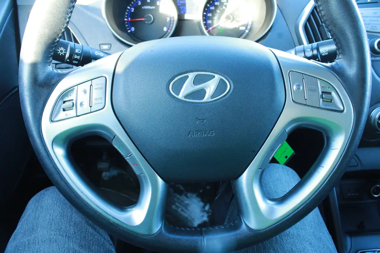 Hyundai TUCSON снимка Hyundai TUCSON
