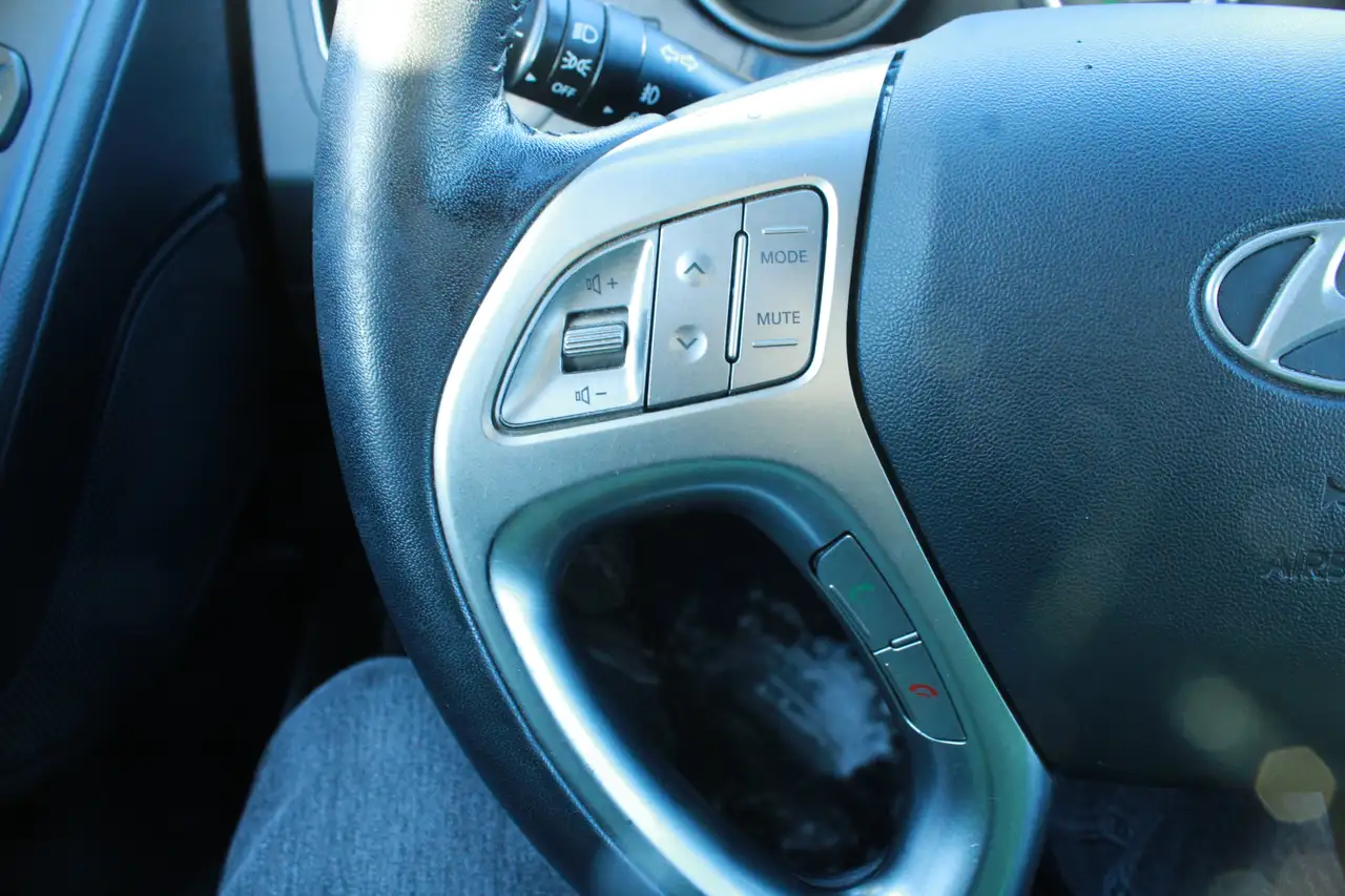 Hyundai TUCSON снимка Hyundai TUCSON