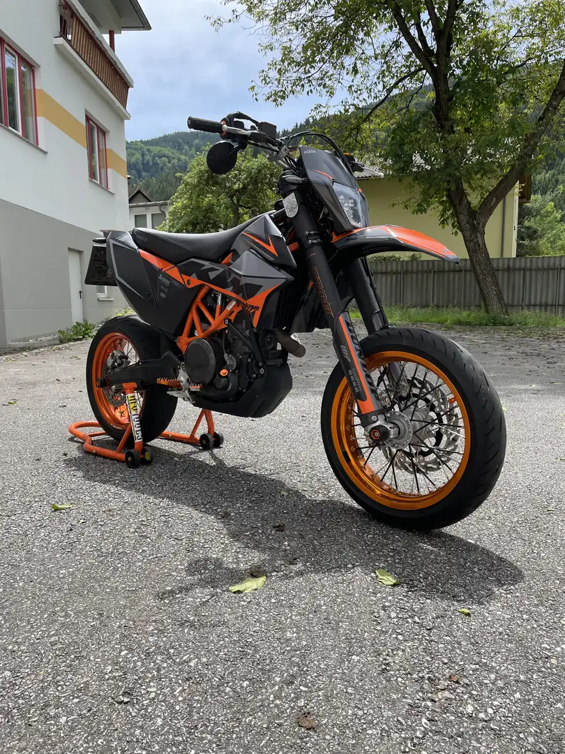 KTM 690 SMC R - 1