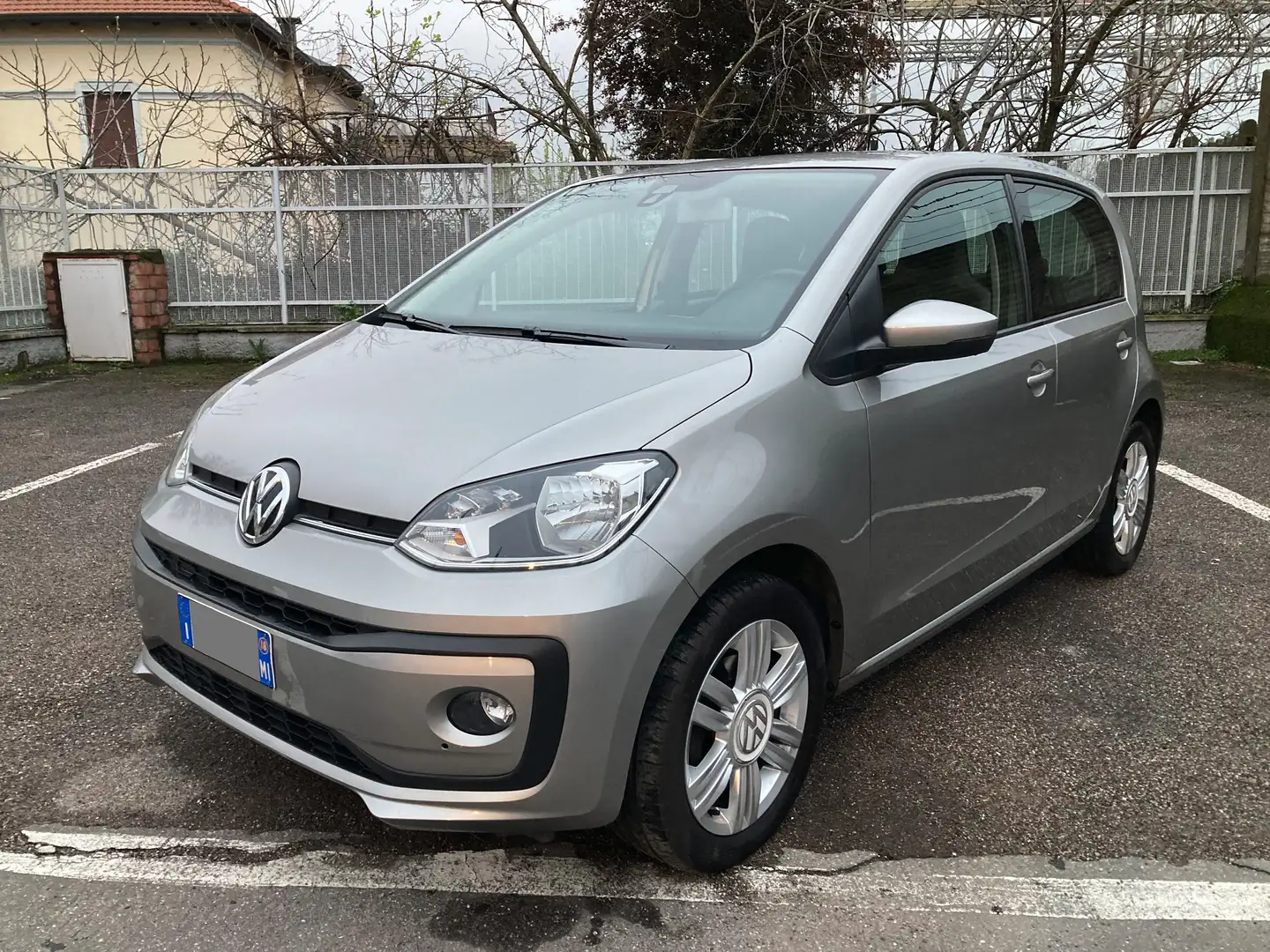 Volkswagen up! up! 5p 1.0 High 75cv asg Grey - 1