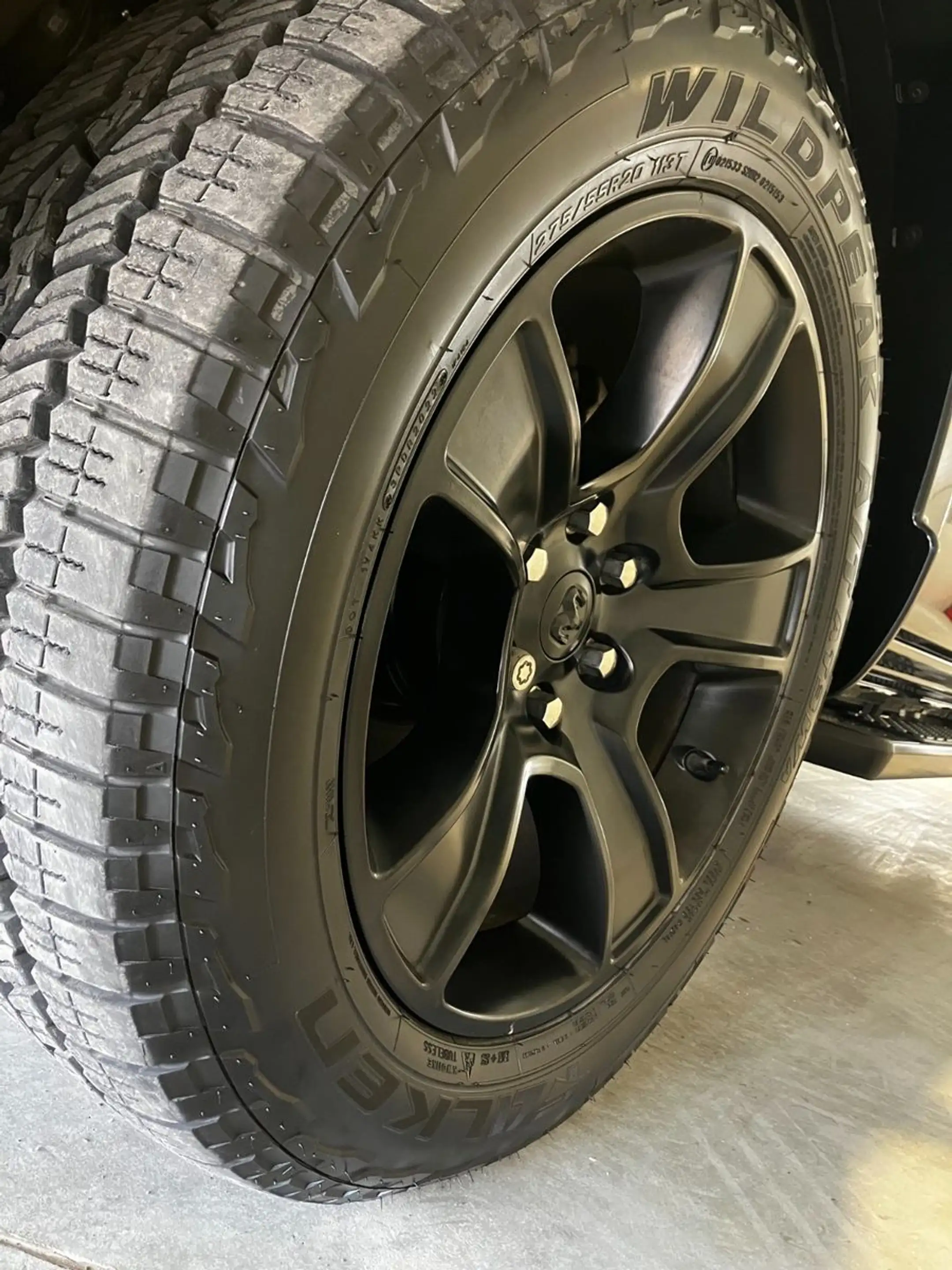 Dodge RAM 5,7 BIGHORN NIGHT CREWCAB 4x4 EU GAS LPG — photo 7