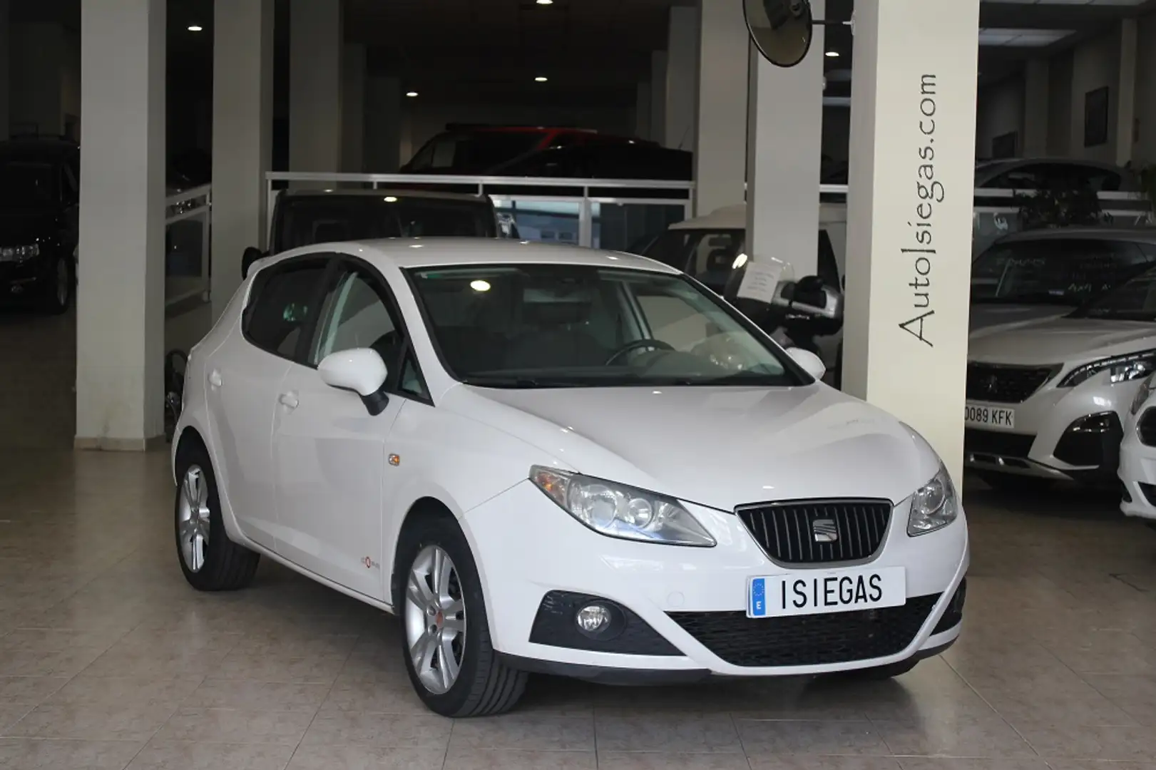 SEAT Ibiza ST 1.6TDI CR Copa Style Weiß - 1