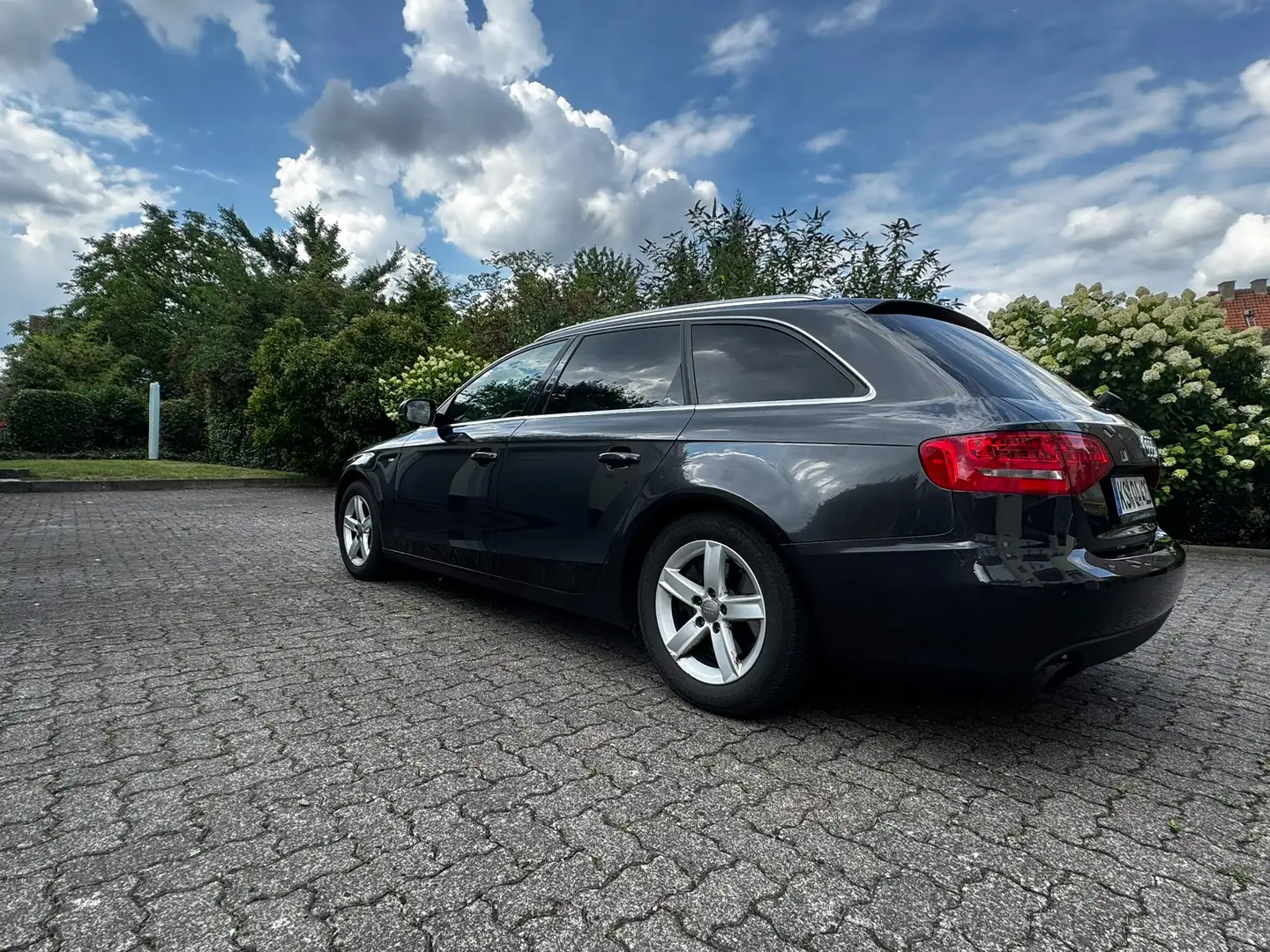 Audi A4 A4 Avant Avant 2.0 TFSI S line Sportpaket (plus) Schwarz - 1