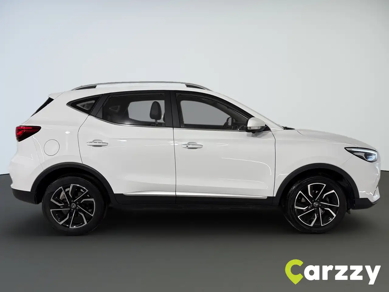 MG ZS LUXURY 1.0T GDI 111KS AT 5V 4