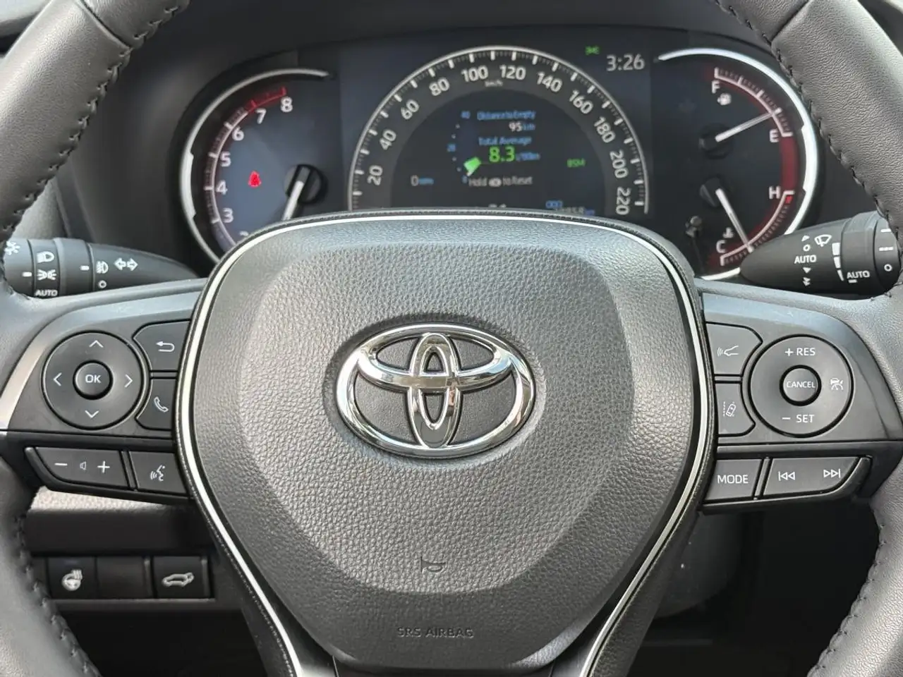 Toyota RAV 4 снимка Toyota RAV 4