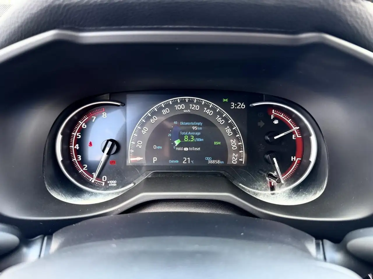 Toyota RAV 4 снимка Toyota RAV 4