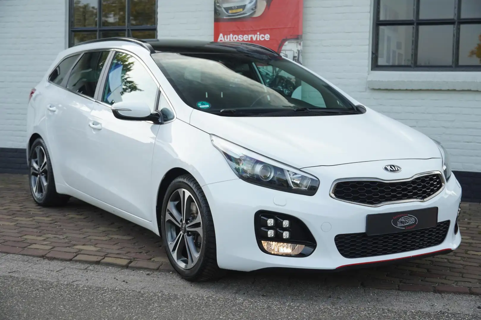 Kia Ceed SW / cee'd SW Sportswagon 1.0 T-GDi GT-Line Clima Camera Navi Cr Blanc - 2