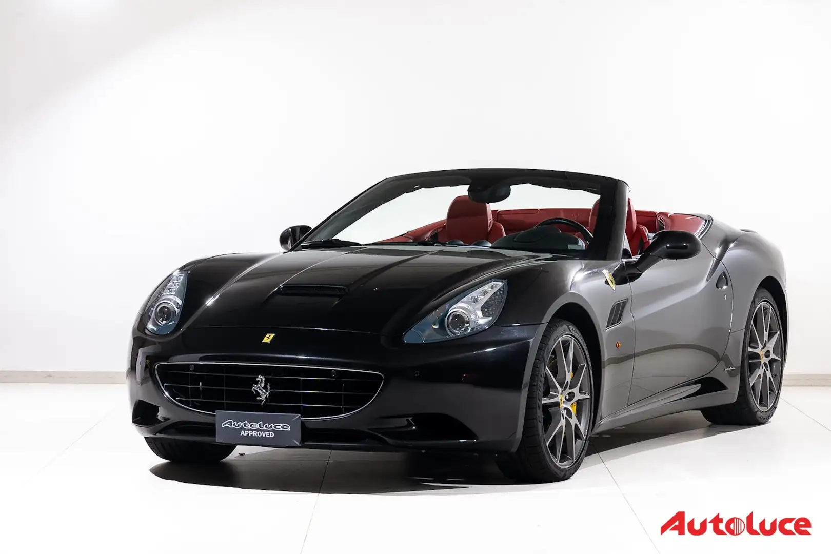 Ferrari California Italiana | Nero Daytona | Sospensione MagneRide Nero - 1