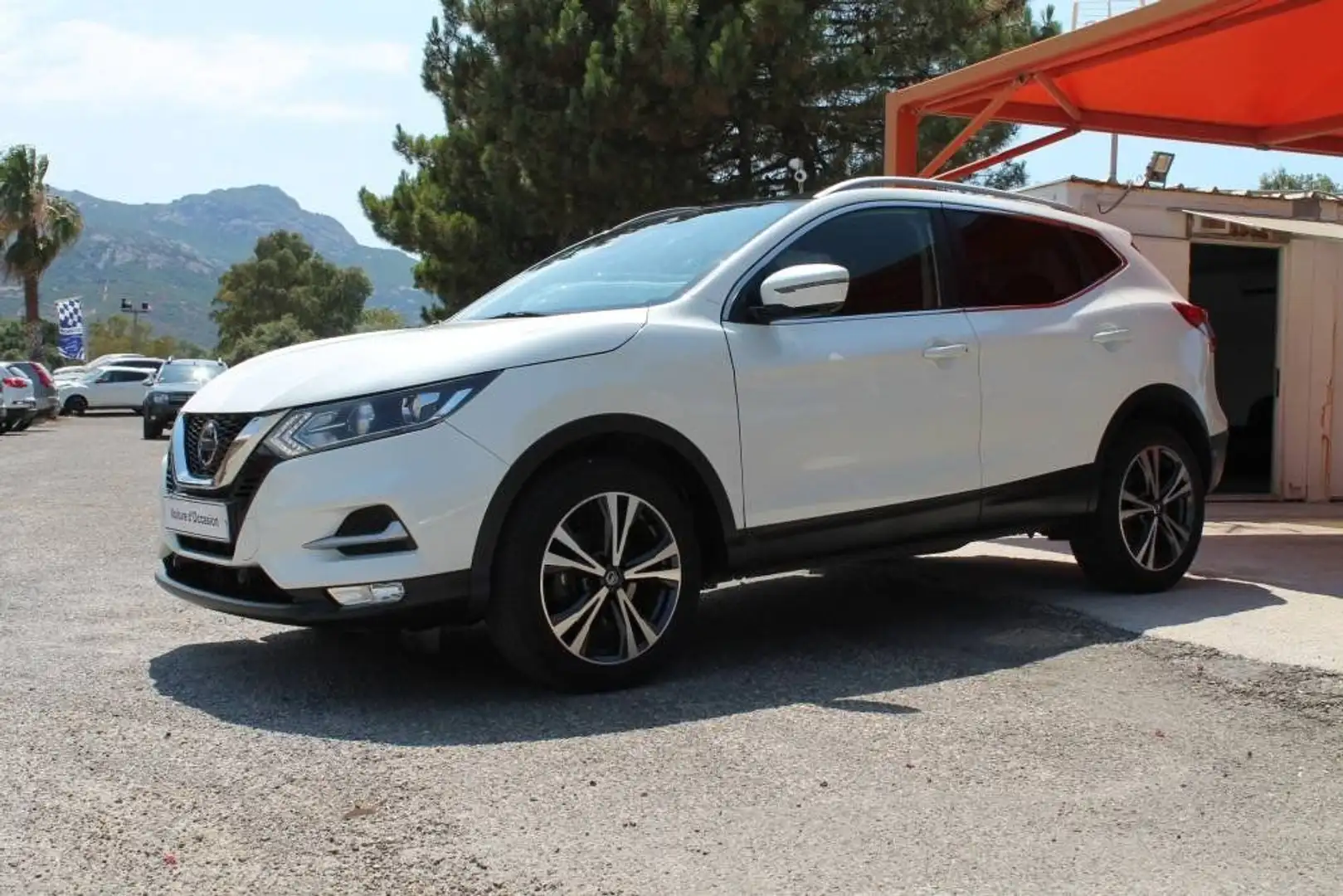 Nissan Qashqai 4X2 1.3L DIG-T 140CV BTE 6VT PACK SPORT/A-CONNECTA - 2