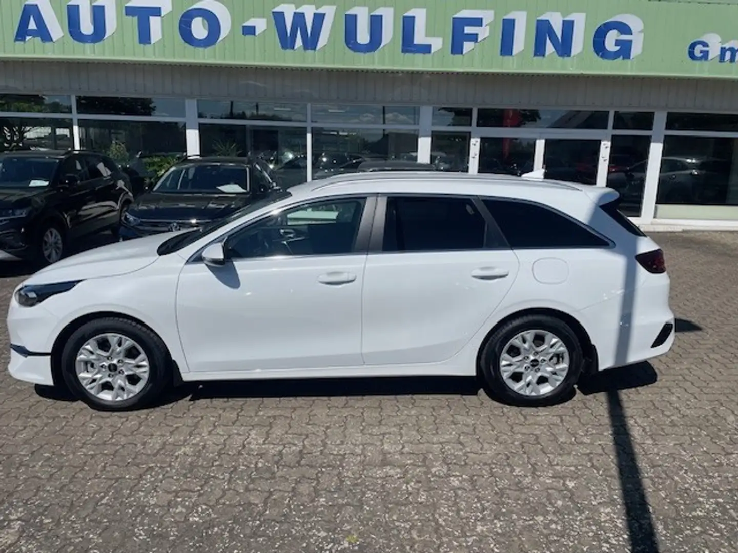 Kia Ceed SW / cee'd SW 1.5T-GDI DCT Vision Kamera Navi LED-SW Bianco - 1