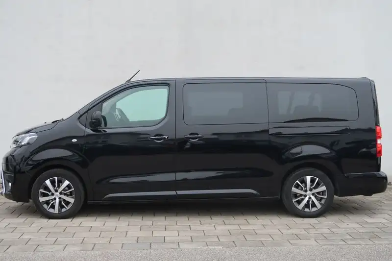 Annonce voiture d'occasion Toyota Proace - CARADIZE