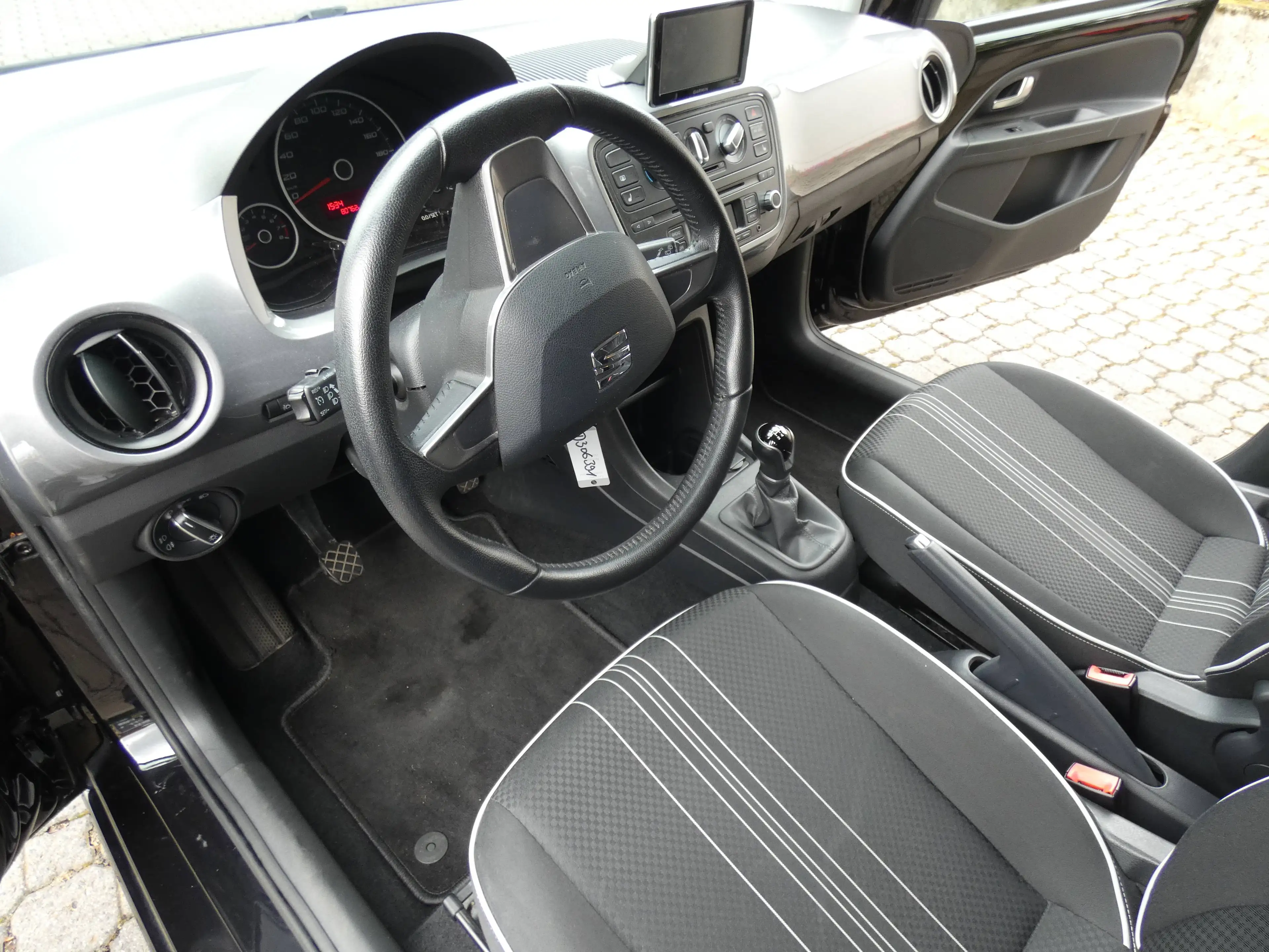 SEAT Mii Sport — photo 15