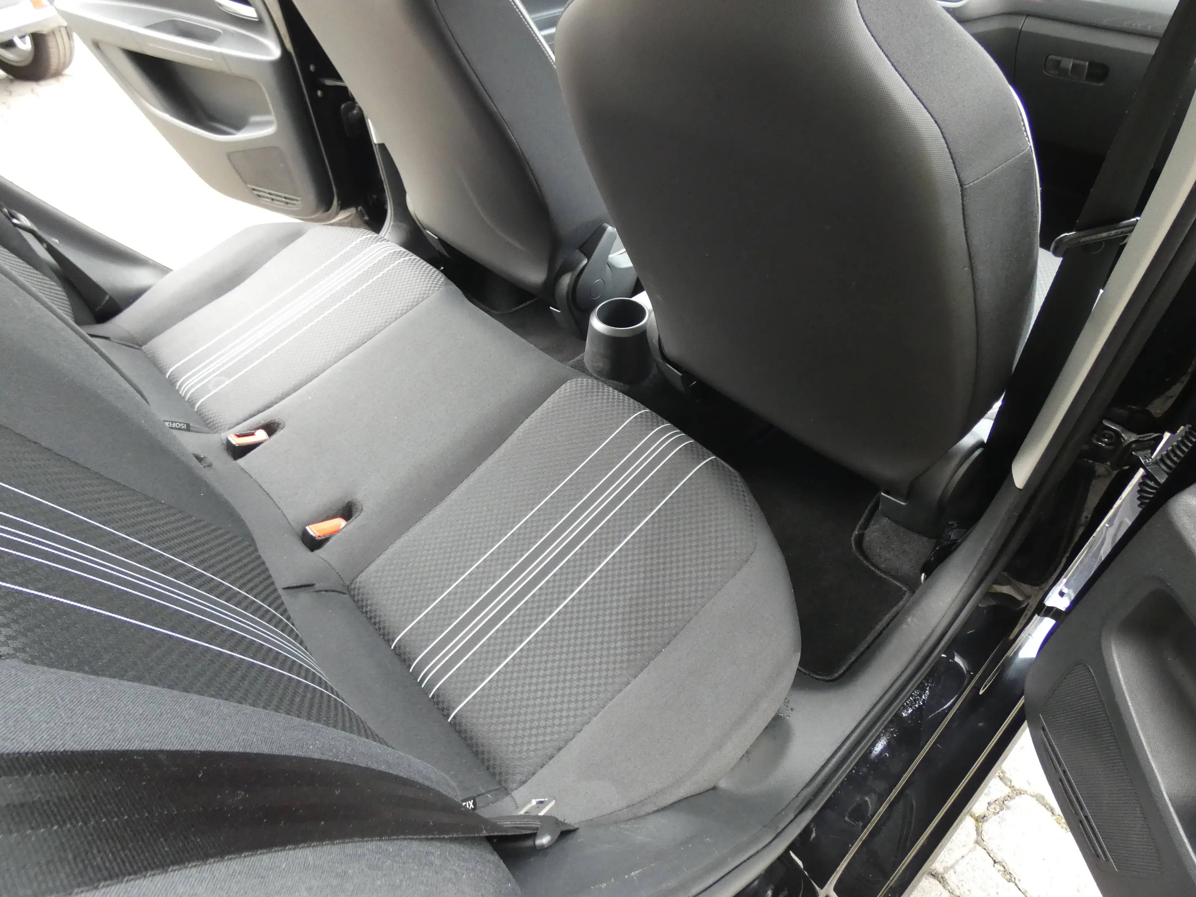 SEAT Mii Sport — photo 11
