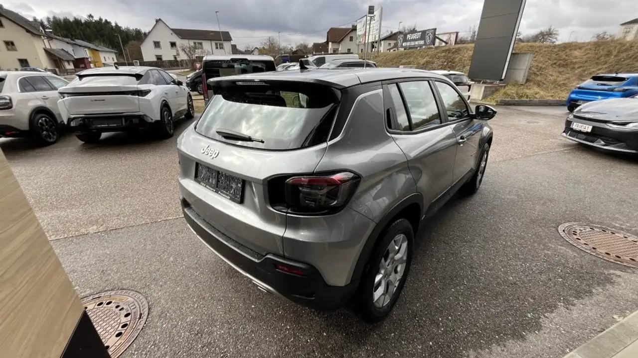 Jeep Avenger 1.2 GSE T3 Altitude 5