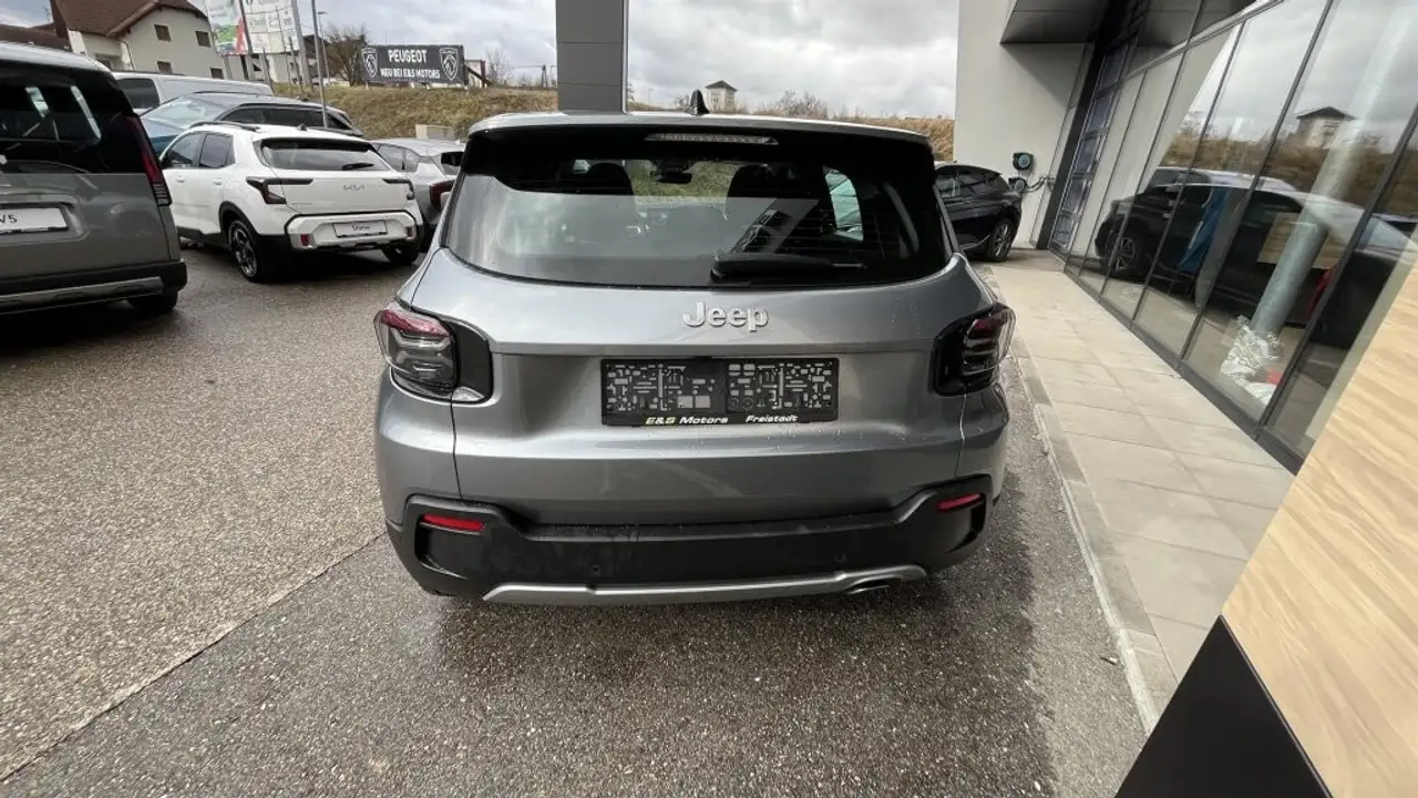 Jeep Avenger 1.2 GSE T3 Altitude 4