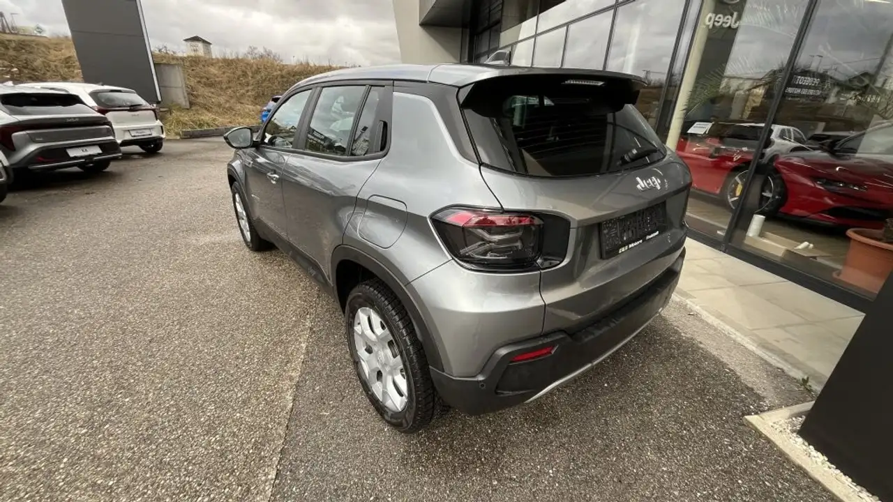 Jeep Avenger 1.2 GSE T3 Altitude 3