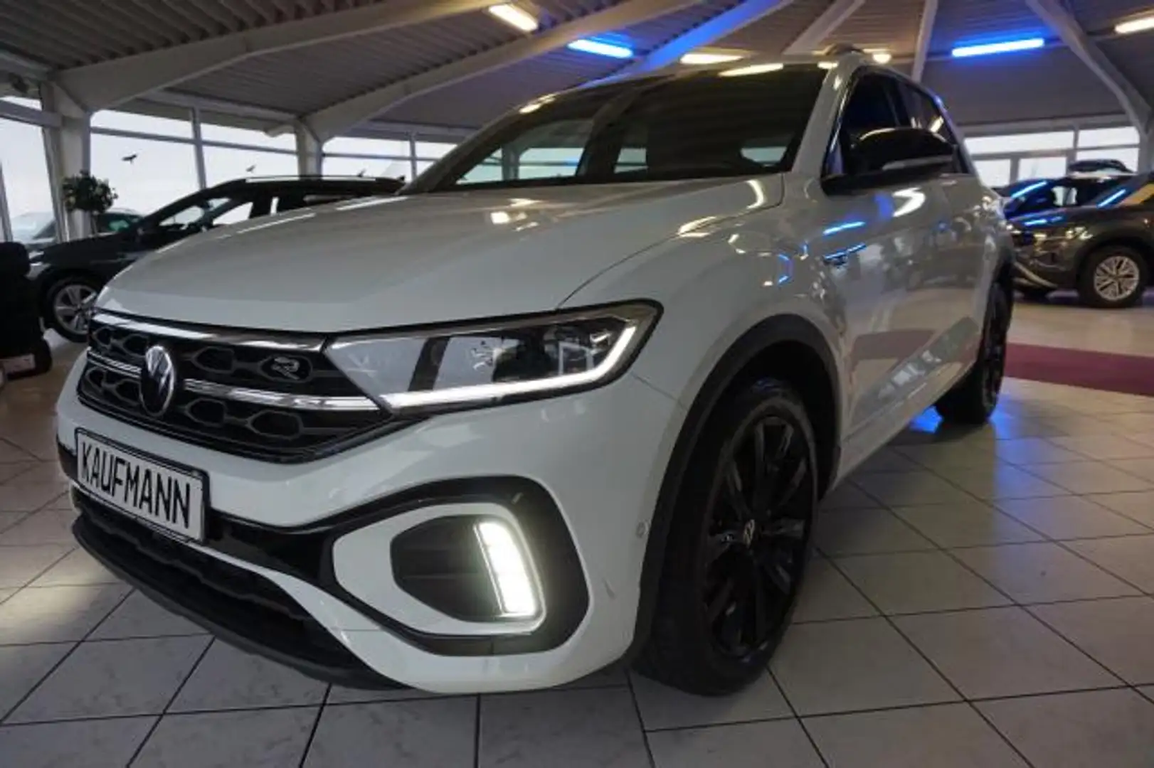 Volkswagen T-Roc T-ROC 1,5 TSI DSG R-LINE BLACK NAVI KAMERA 18" Blanco - 2